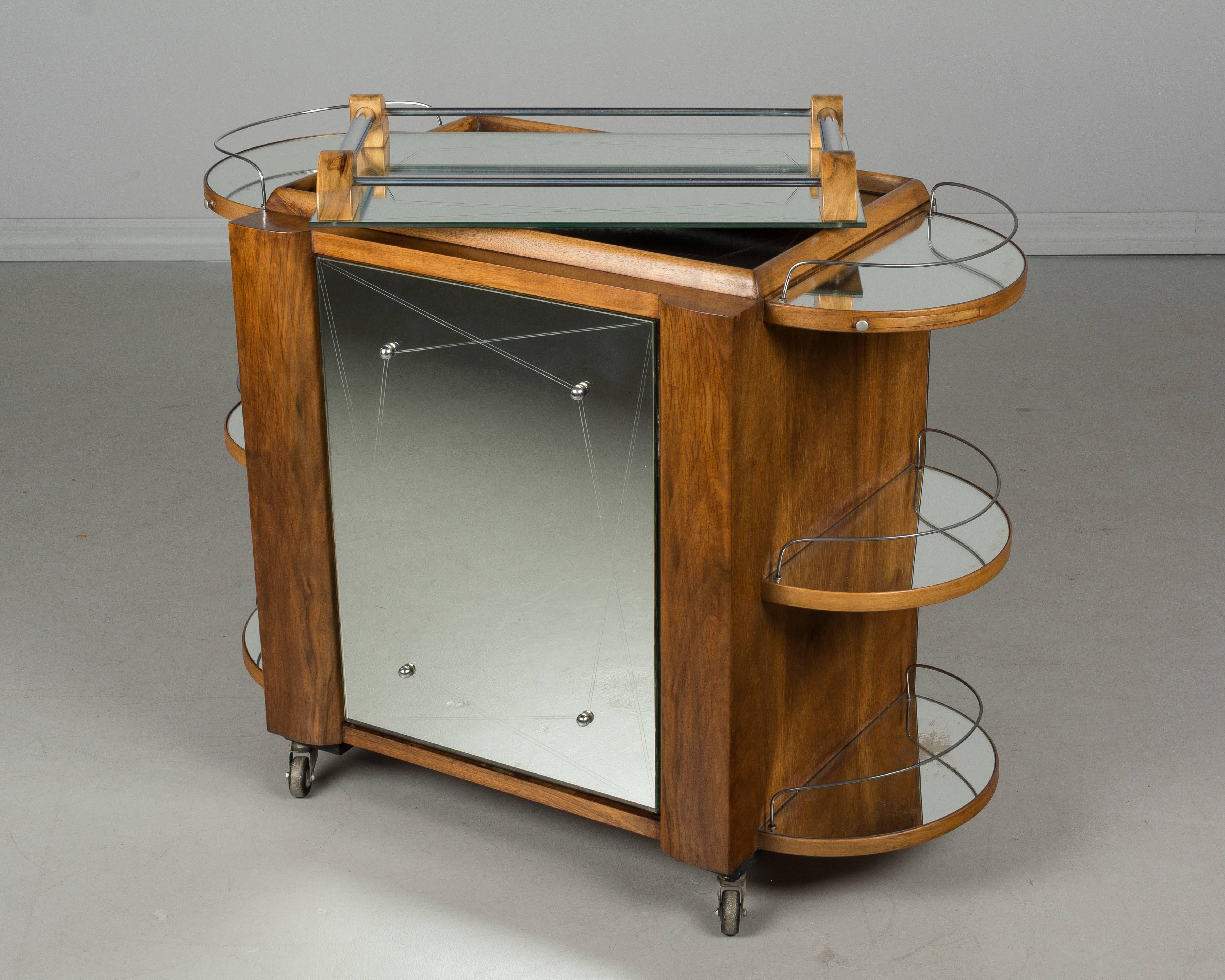 French Art Deco Style Cocktail Trolley In Excellent Condition In Winter Park, FL
