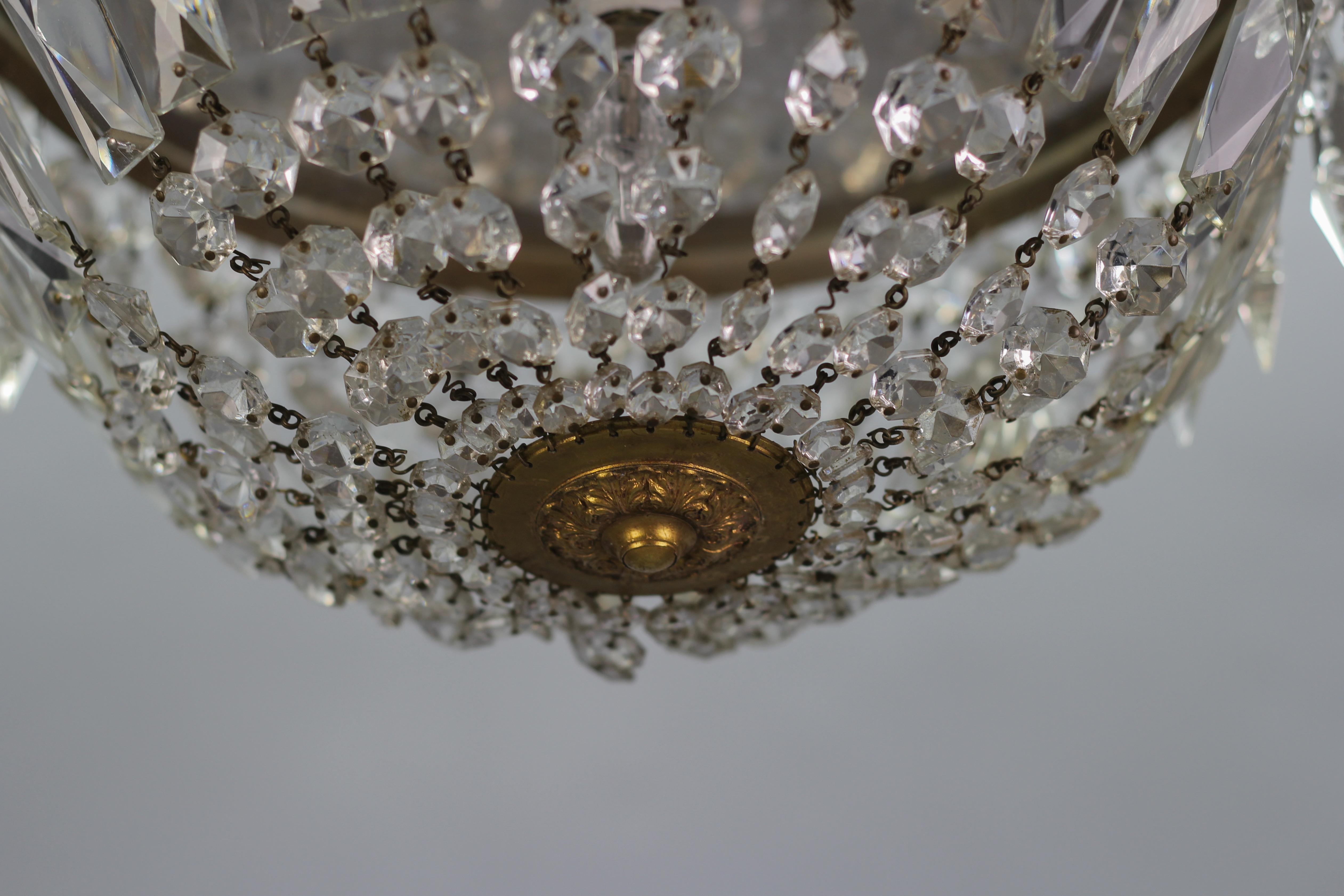 French Art Deco Style Crystal Glass and Brass Basket Ceiling Light Fixture In Good Condition In Barntrup, DE
