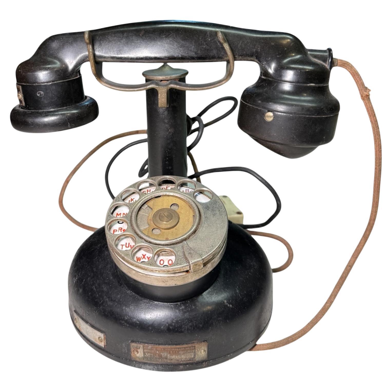 Telefono da tavolo in stile Art Deco francese