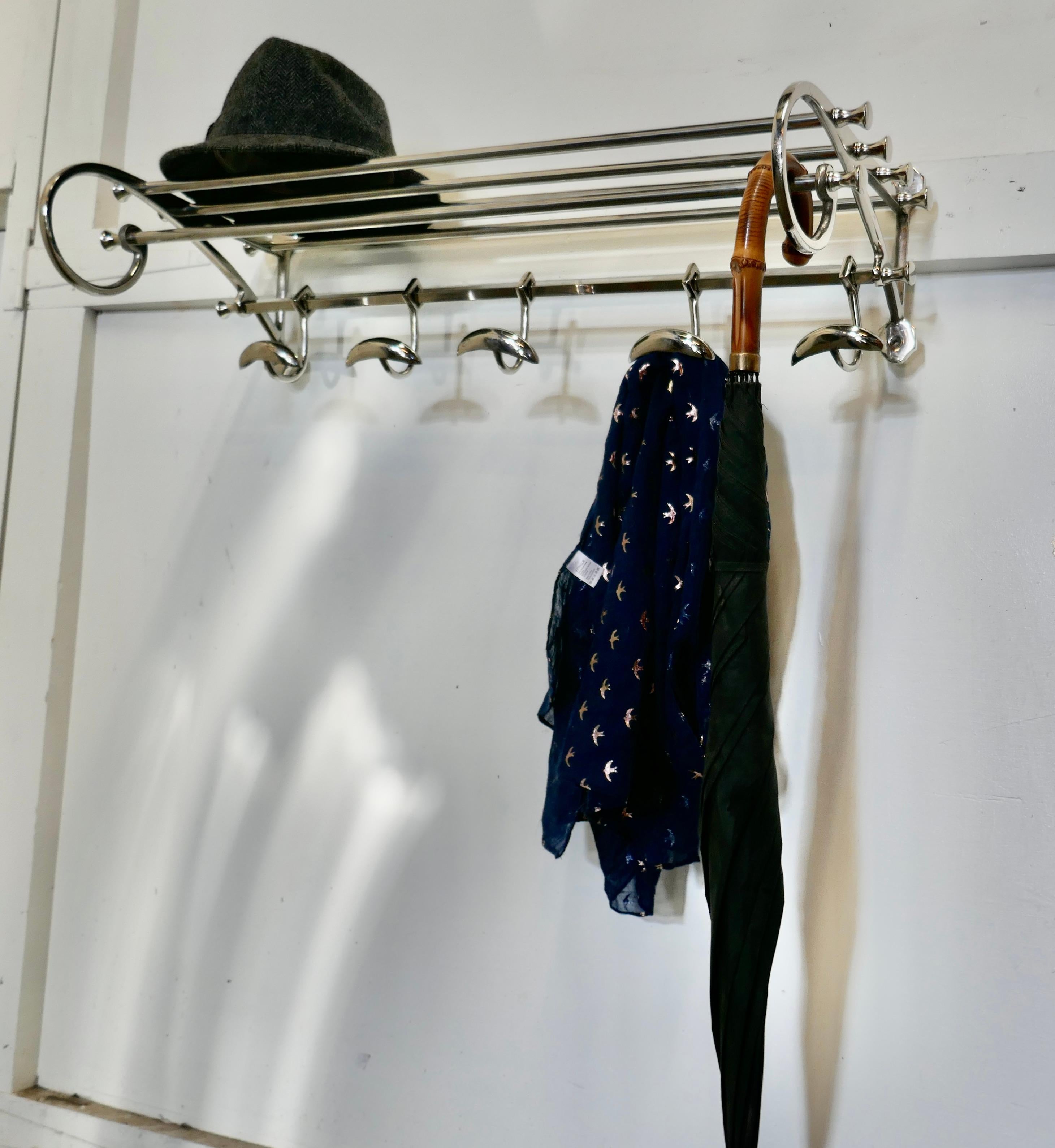French Art Deco Style Hat and Coat Rack, Pullman Railway Train Style In Good Condition In Chillerton, Isle of Wight