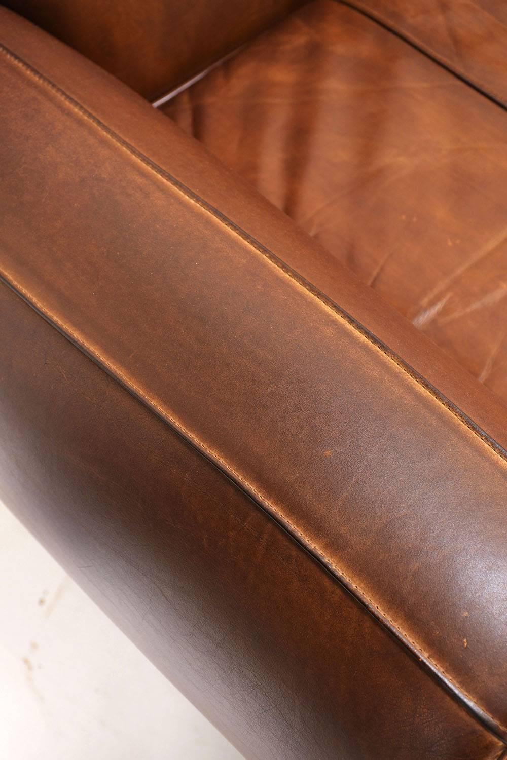 French Art Deco-Style Leather Loveseat 3