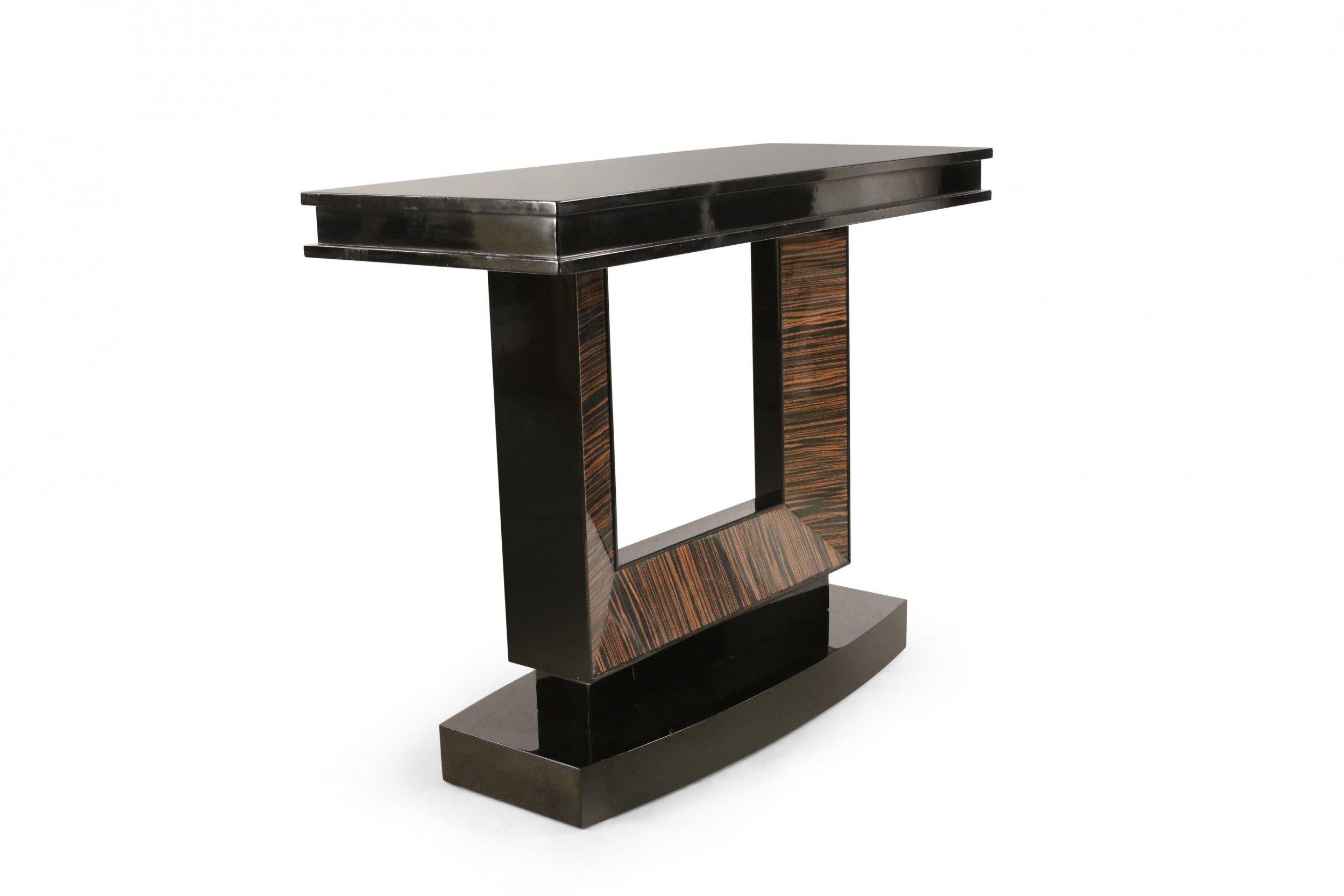 French Art Deco Style Palisander Veneer Console Table For Sale 6