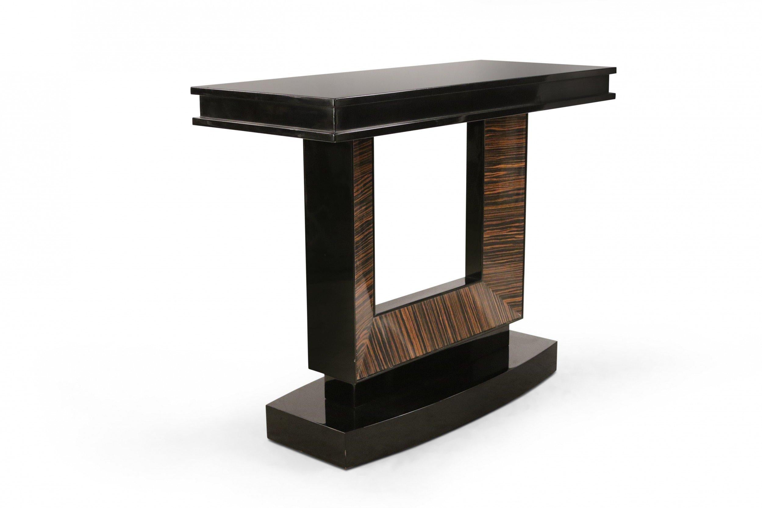 20th Century French Art Deco Style Palisander Veneer Console Table For Sale