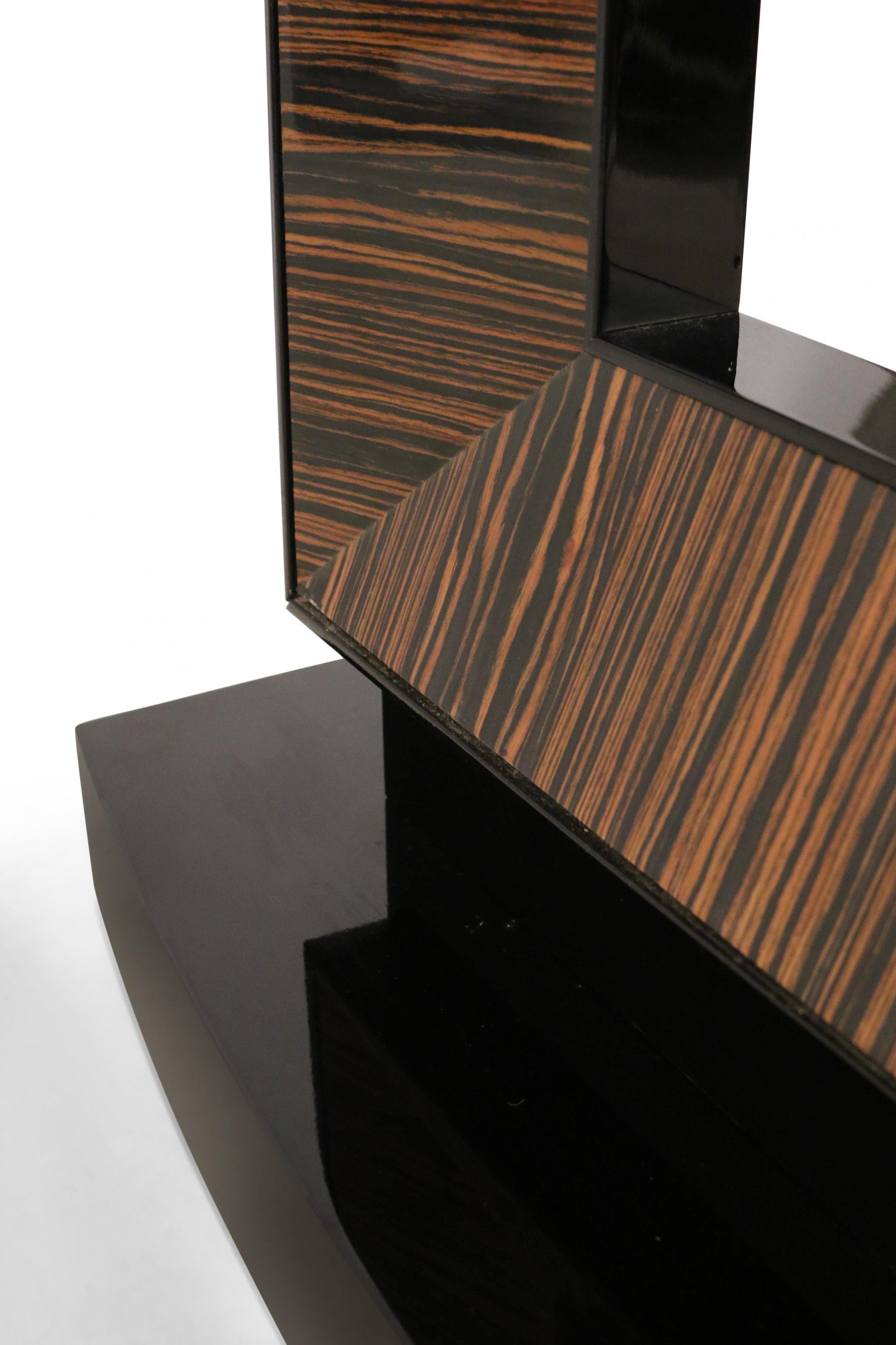 French Art Deco Style Palisander Veneer Console Table For Sale 1
