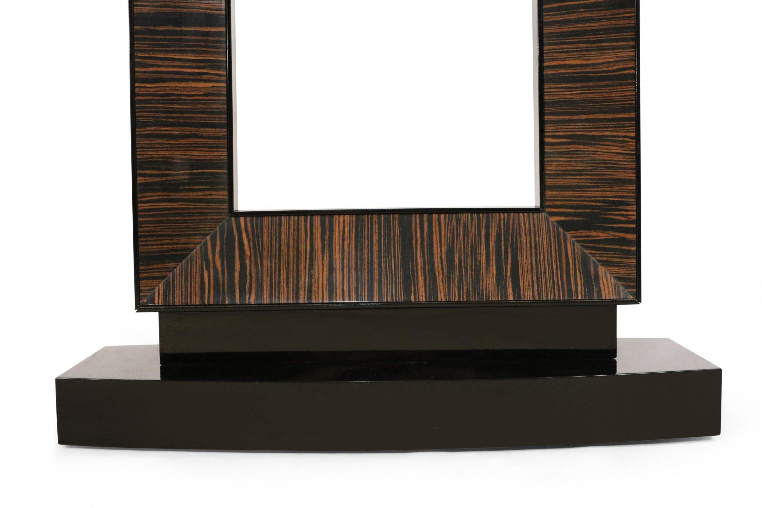 French Art Deco Style Palisander Veneer Console Table For Sale 3
