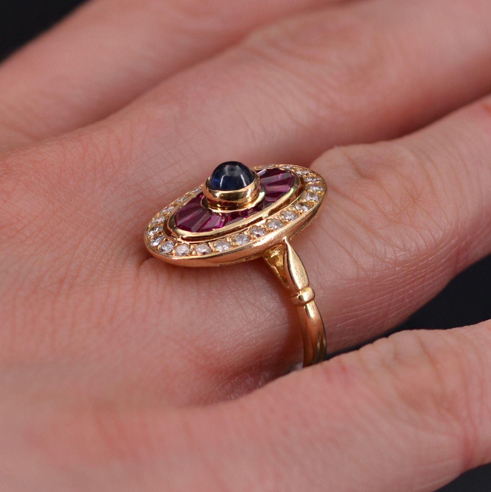 Women's French Art Deco Style Ruby Sapphire Diamonds 18 Karat Yellow Gold Ring For Sale