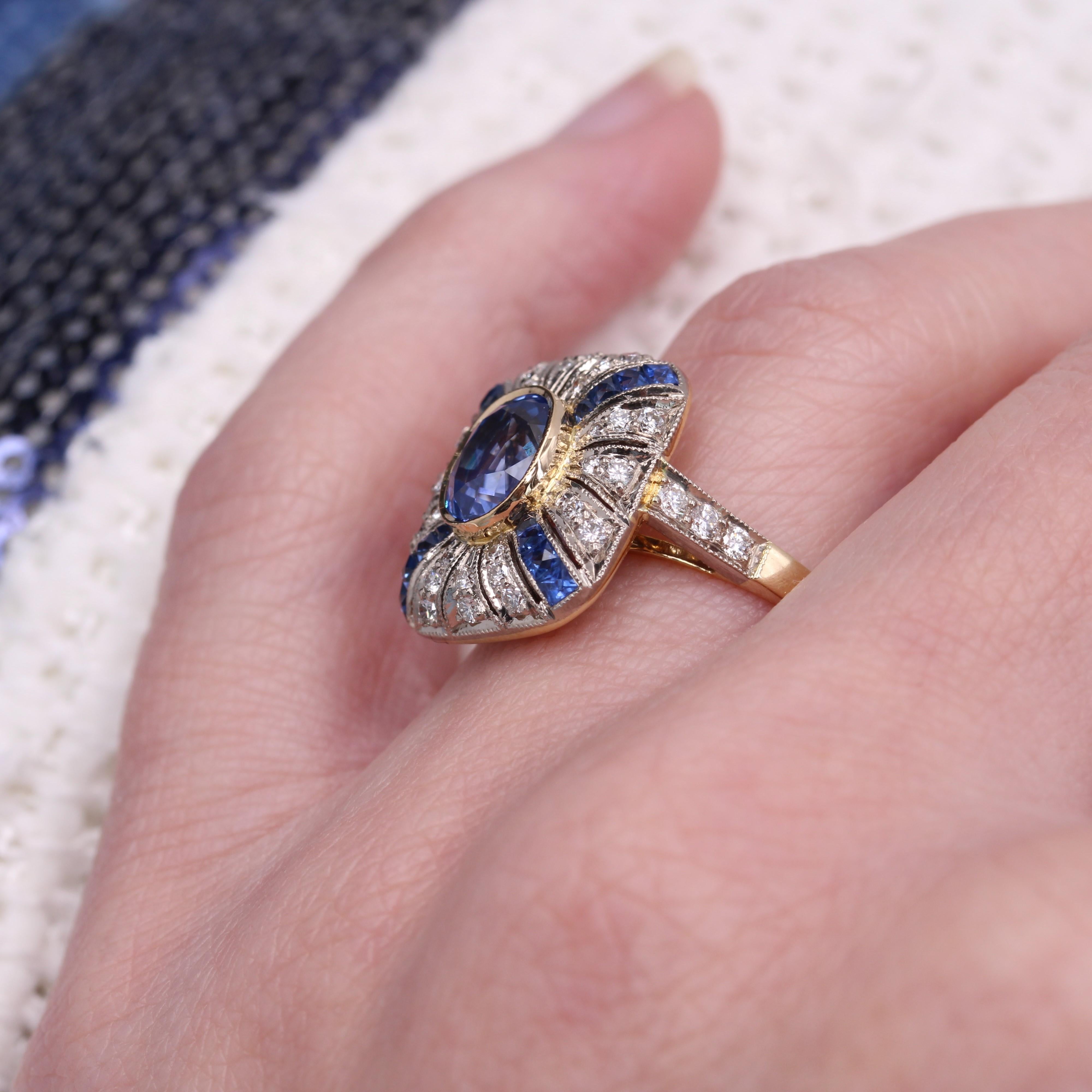 French Art Deco Style Sapphires Diamonds 18 Karat Yellow White Gold Ring For Sale 10
