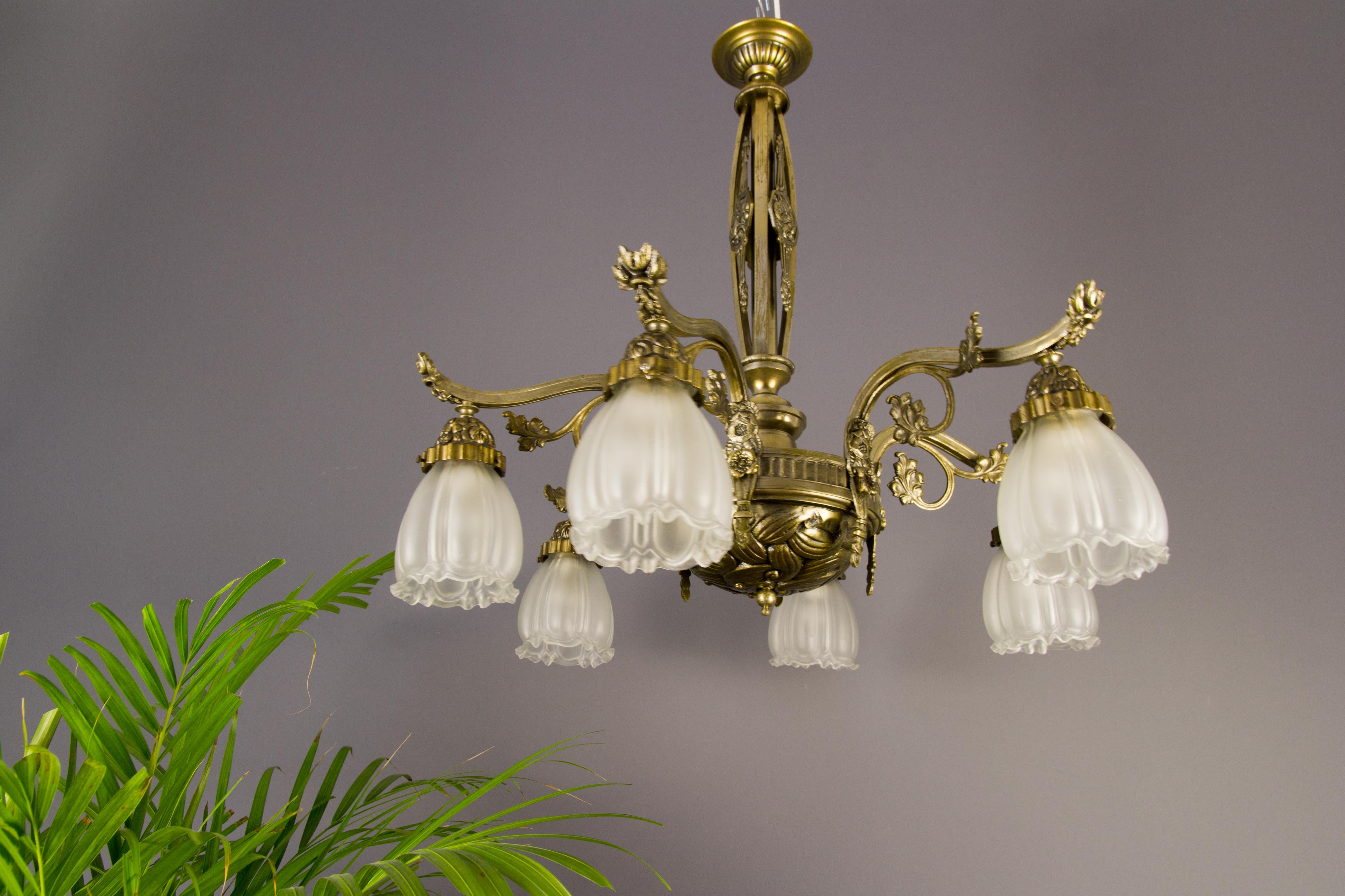 French Art Deco Style Six-Light Bronze and Frosted Glass Chandelier, 1930s 4