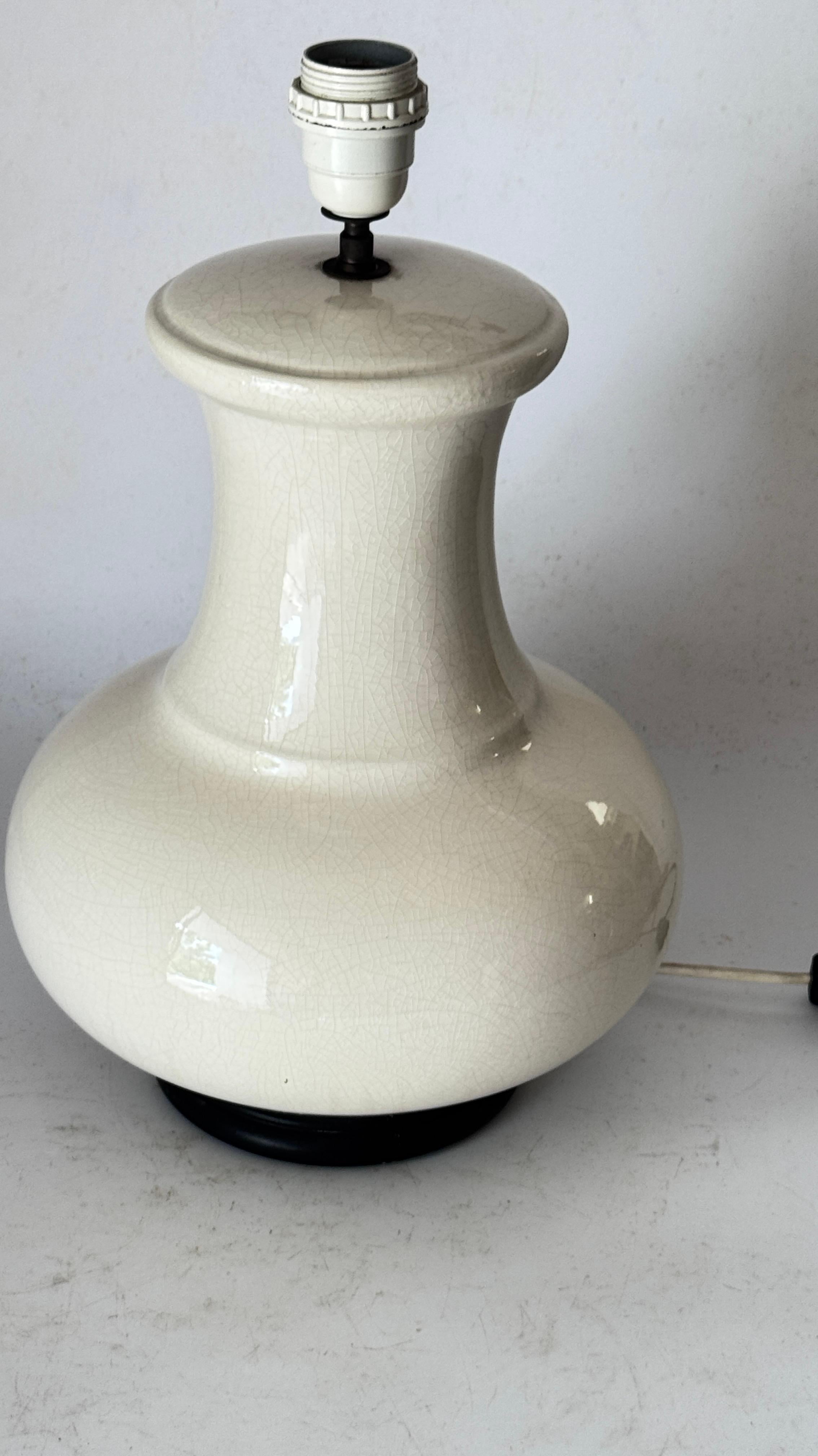 Lampada da tavolo francese in stile Art Déco - Ceramica screpolata bianca - Anni '70 In condizioni buone in vendita a Auribeau sur Siagne, FR