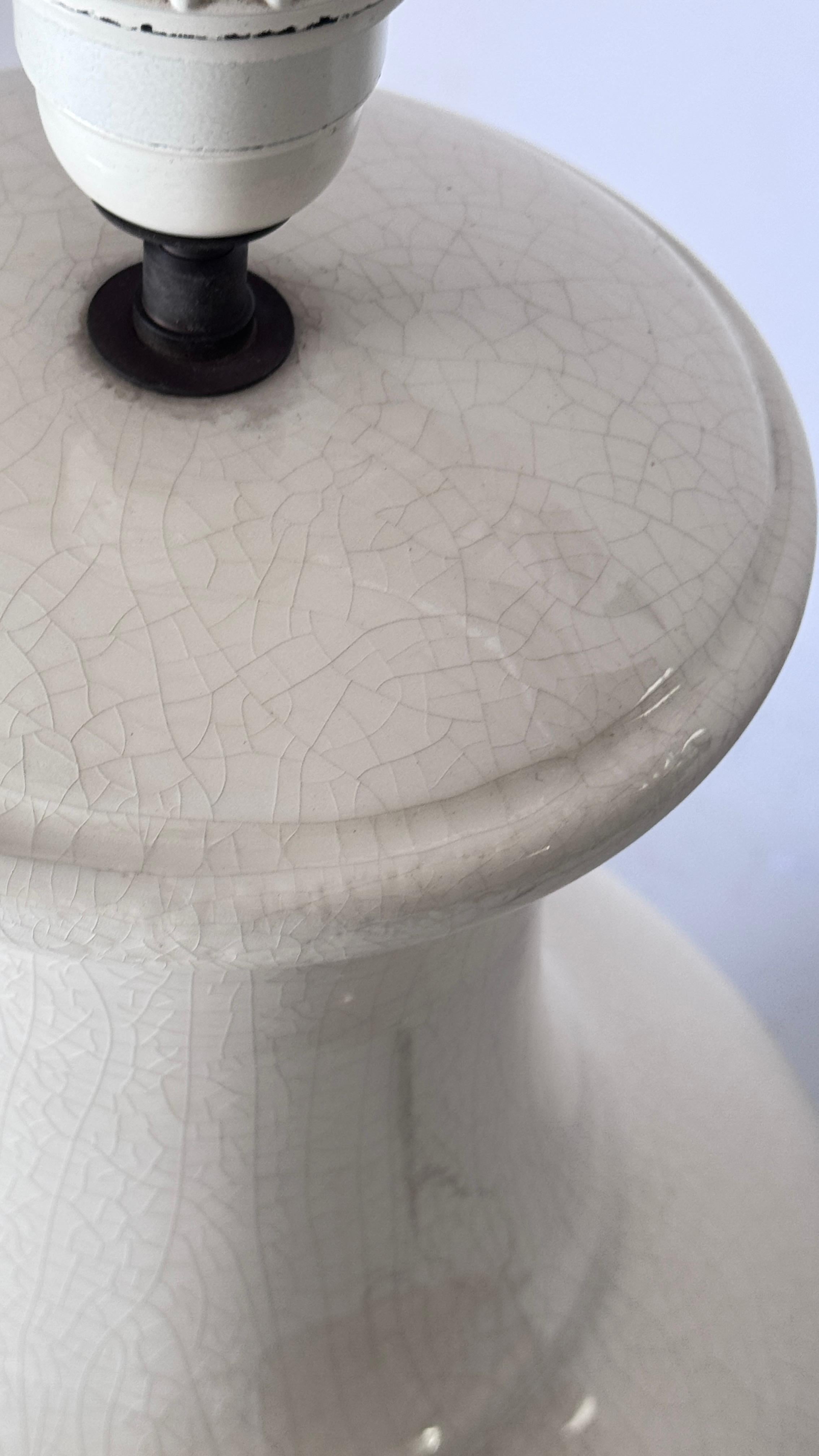 Lampada da tavolo francese in stile Art Déco - Ceramica screpolata bianca - Anni '70 in vendita 2