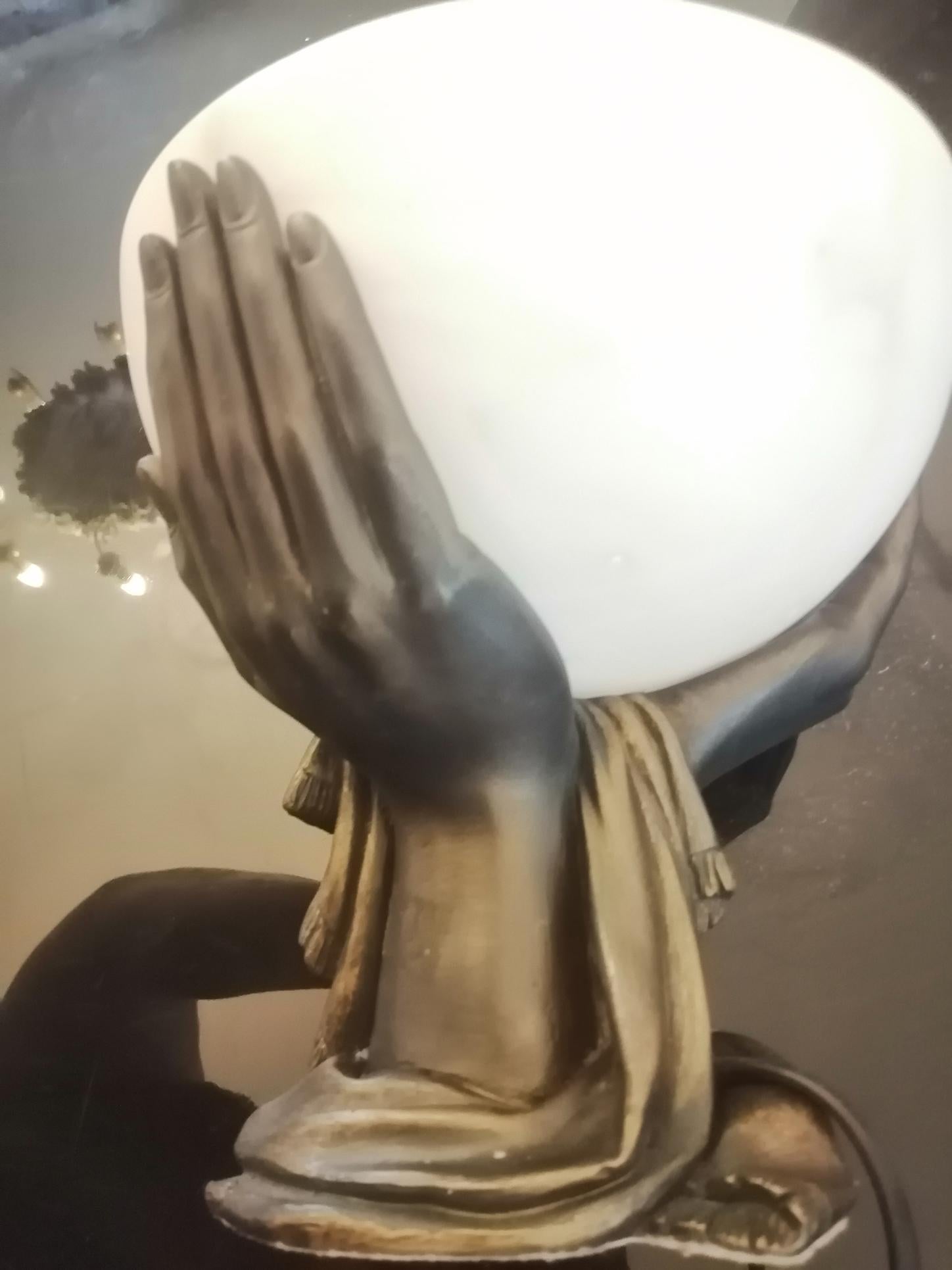 Lampe de bureau en albâtre naturel Full Moon de style Art Déco français, XXe siècle en vente 2