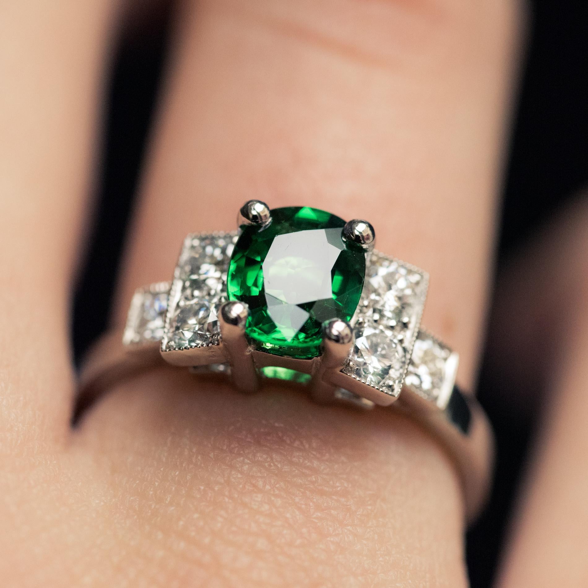 Women's French Art Deco Style Tsavorite Garnet Diamonds Platinum Ring For Sale