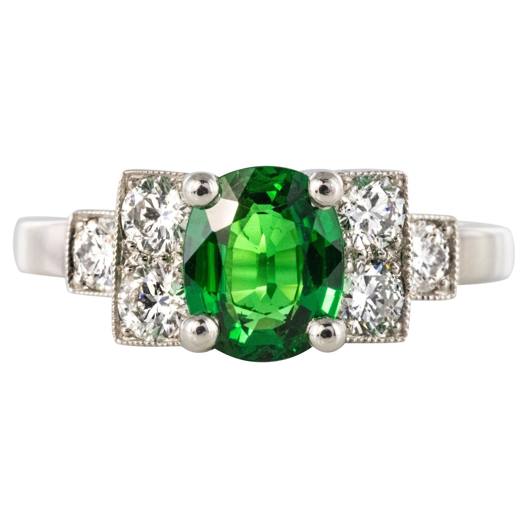 Anello in platino con granato tsavorite e diamanti in stile Art Deco francese