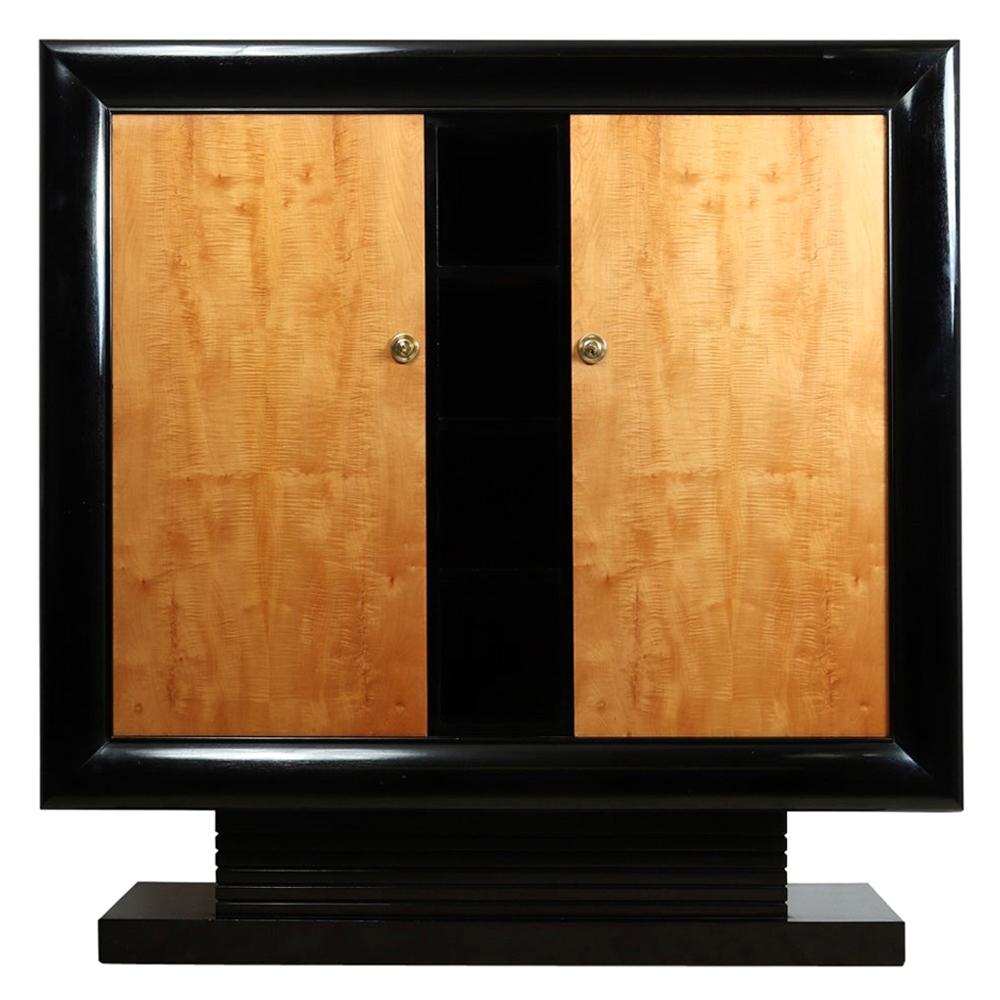 French Art Deco Sycamore & Ebonised Mahogany Cabinet, c.1930 For Sale