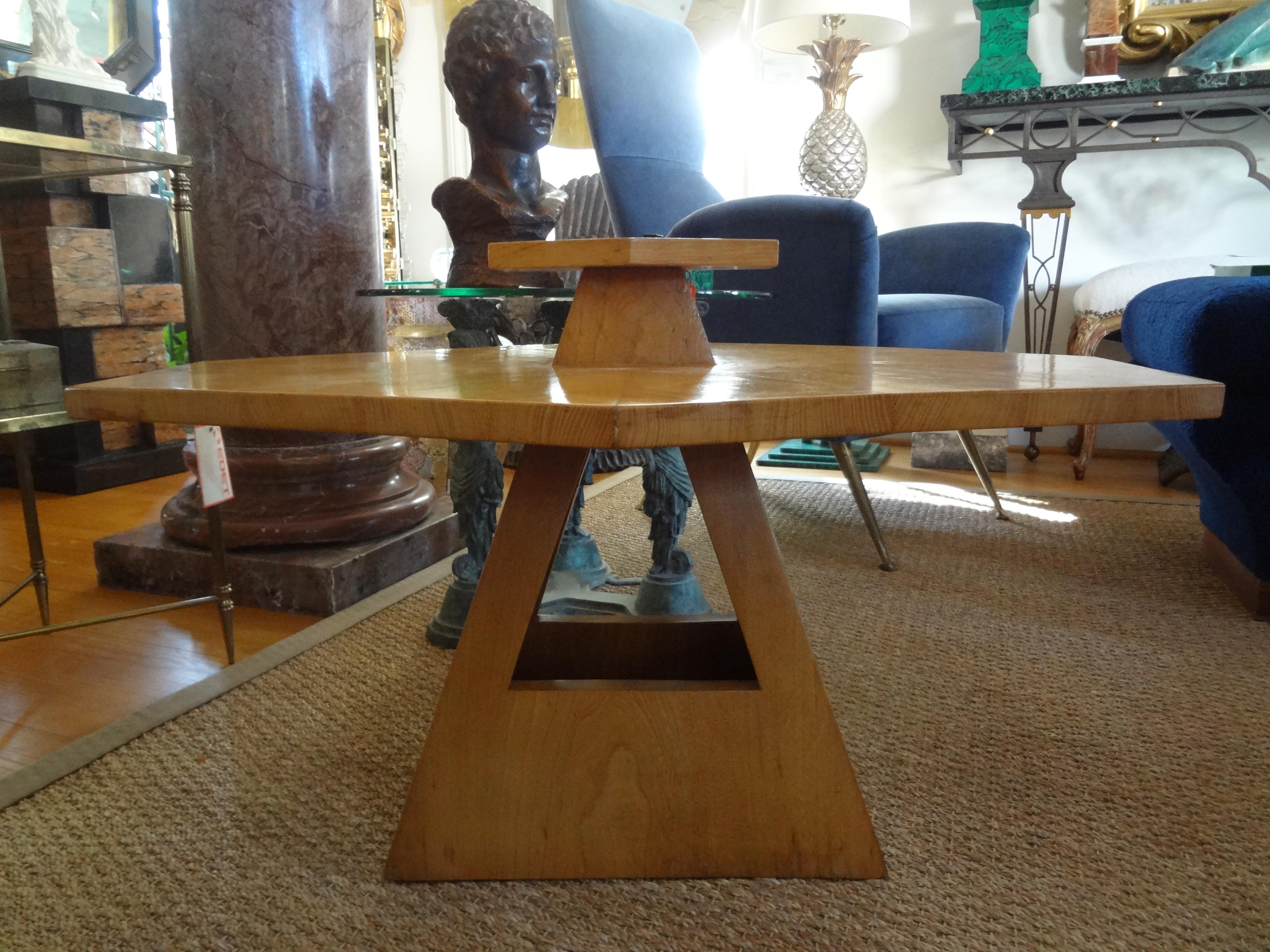 Mid-20th Century French Art Deco Table Attributed To Jules Leleu For Sale