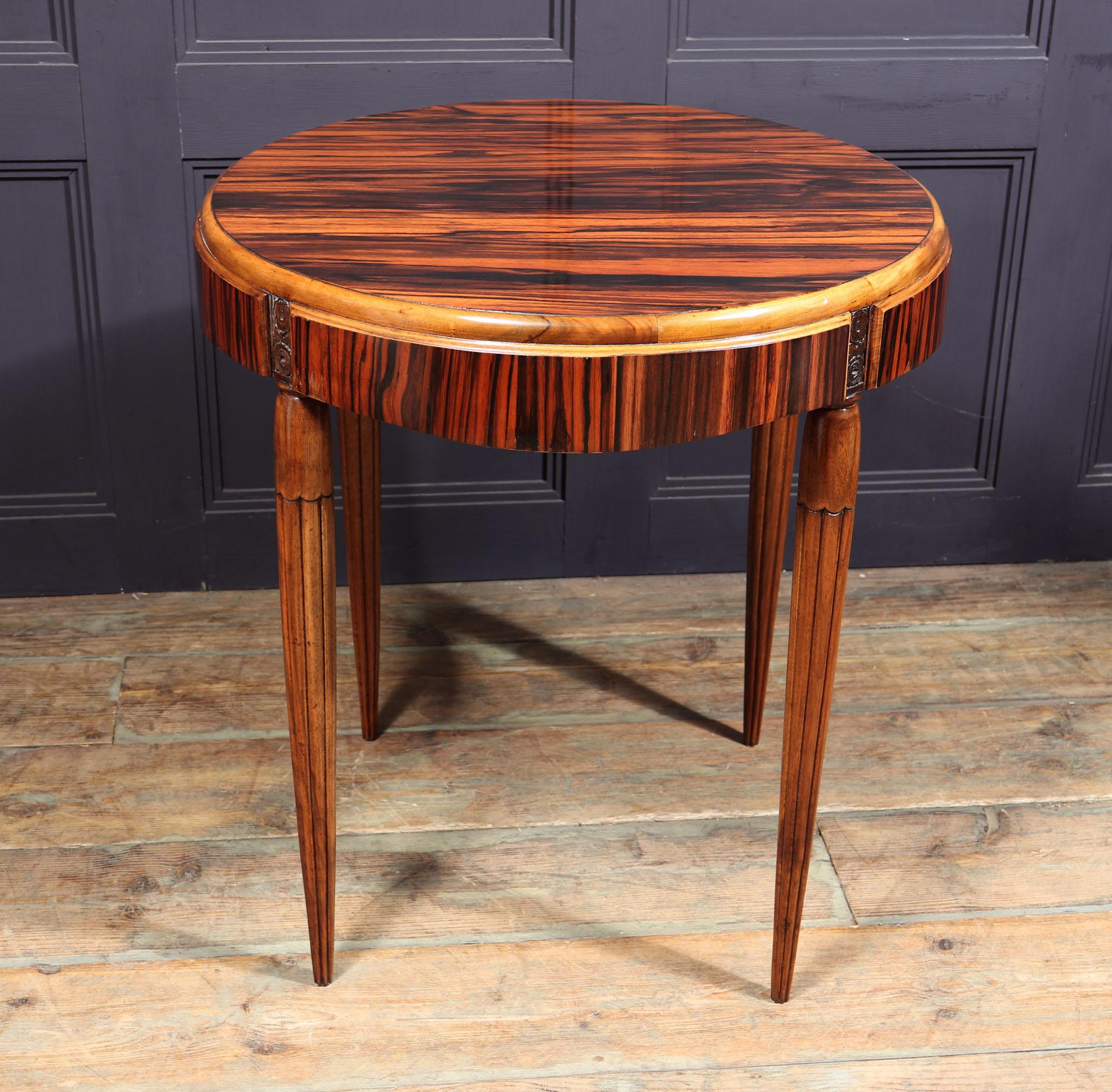 French Art Deco Table in Macassar ebony and Walnut For Sale 3