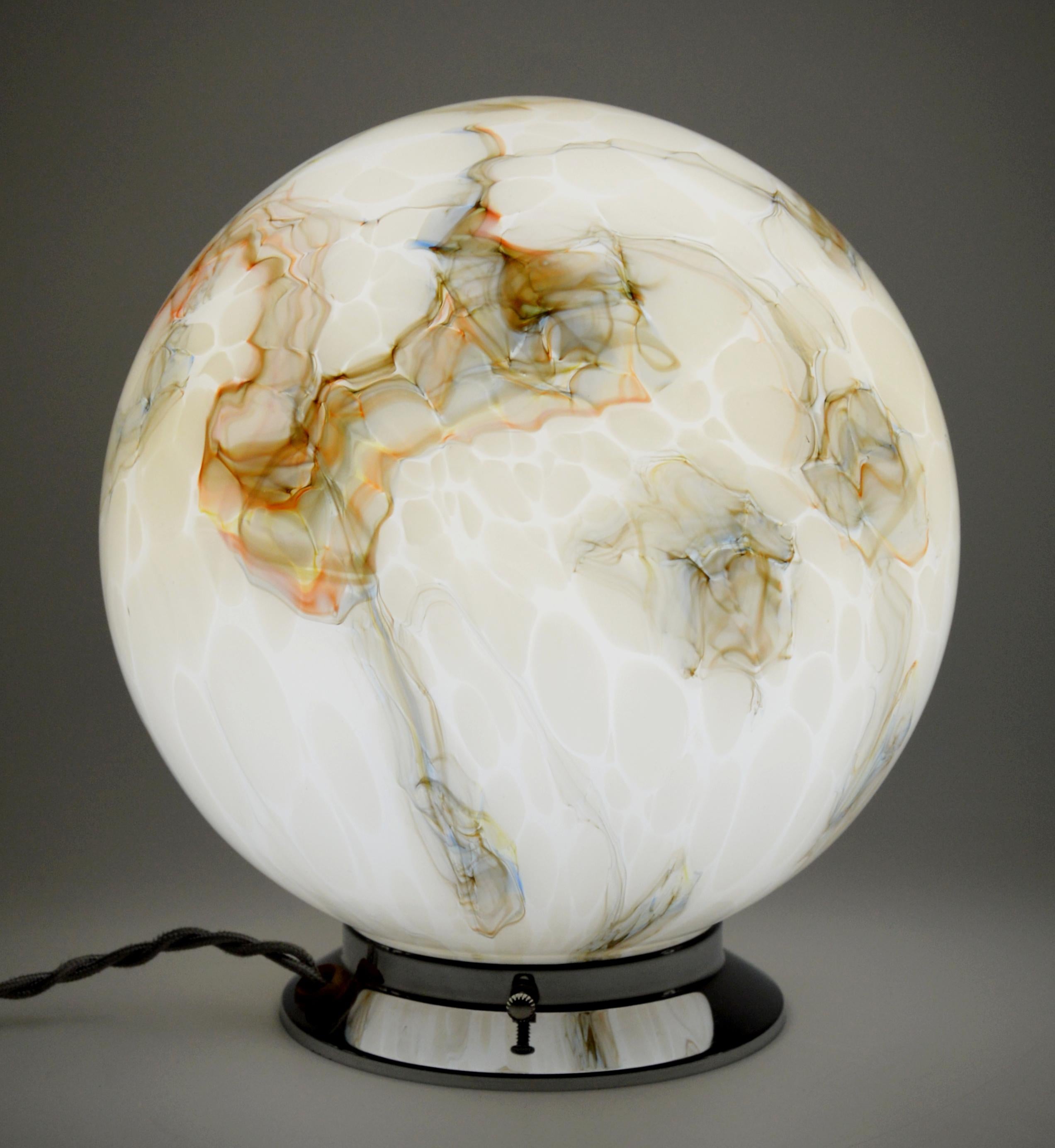 Mid-20th Century French Art Deco Table Lamp, 1930s
