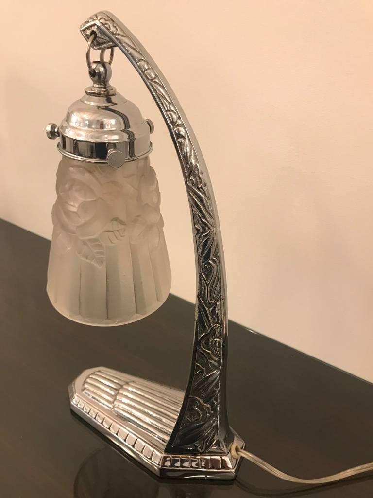 French Art Deco Table Lamp by Degue For Sale 1