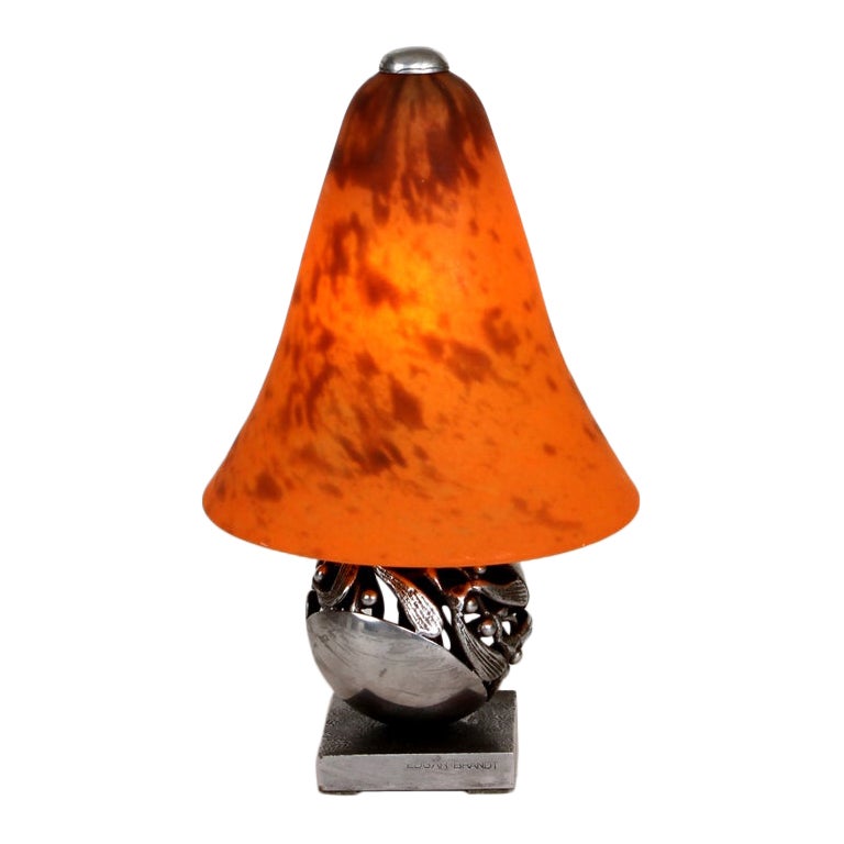 Lámpara de mesa francesa Art Déco de Edgar Brandt 
Daum en venta