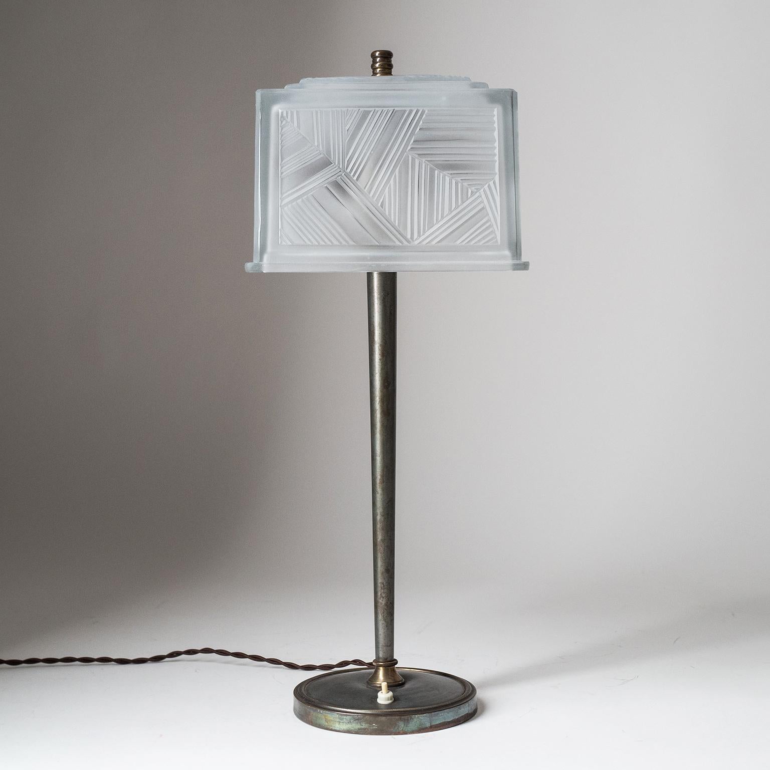 Mid-20th Century French Art Deco Table Lamp by Sabino, circa 1930