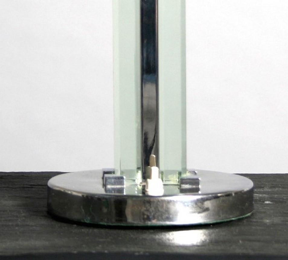 Art déco Lampe de table Art Déco en laiton et chrome nickelé en vente