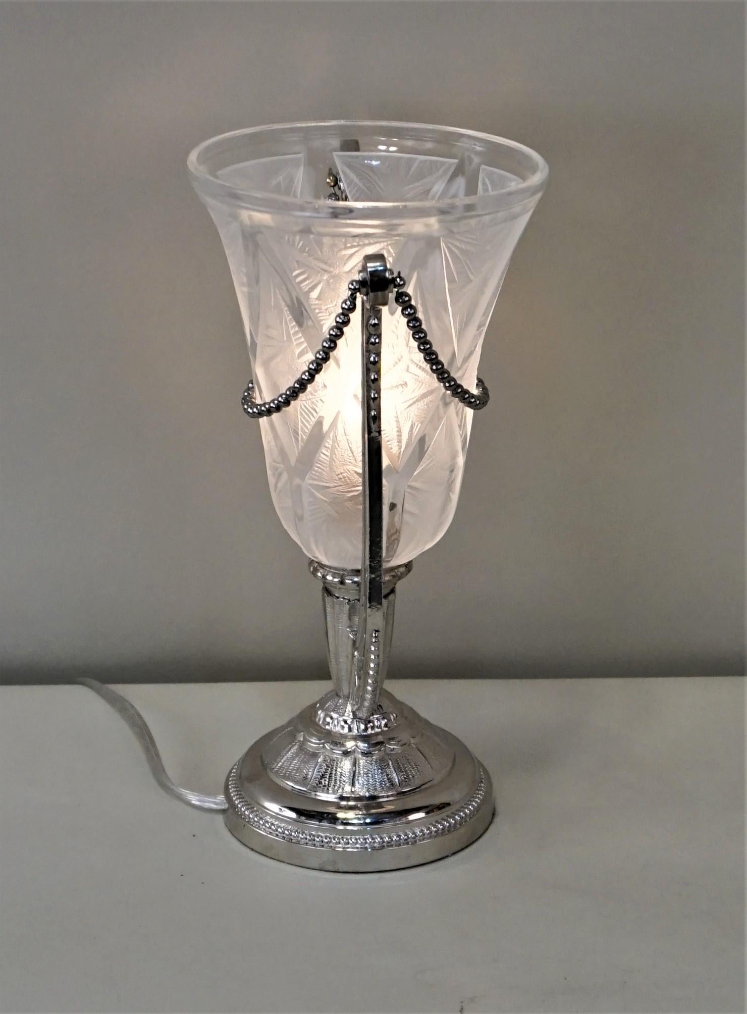 French Art Deco Table Lamp by Verrerie des Hanots 1