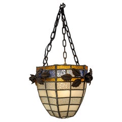 Französische Art-Déco-Tischlampe, Blei und strukturiertes Glas, um 1930