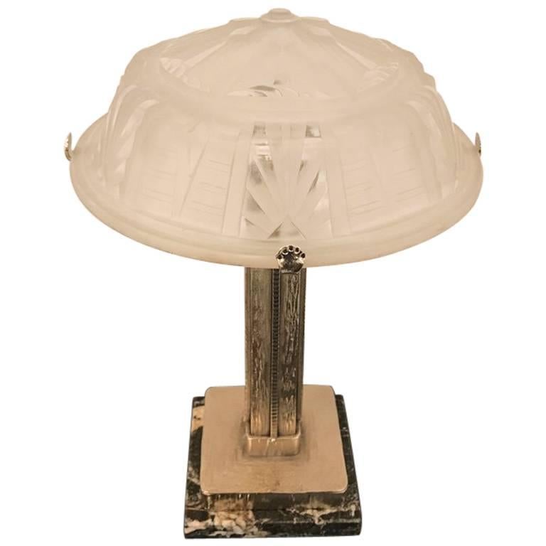 French Art Deco Table Lamp Signed by Muller Frères Luneville For Sale