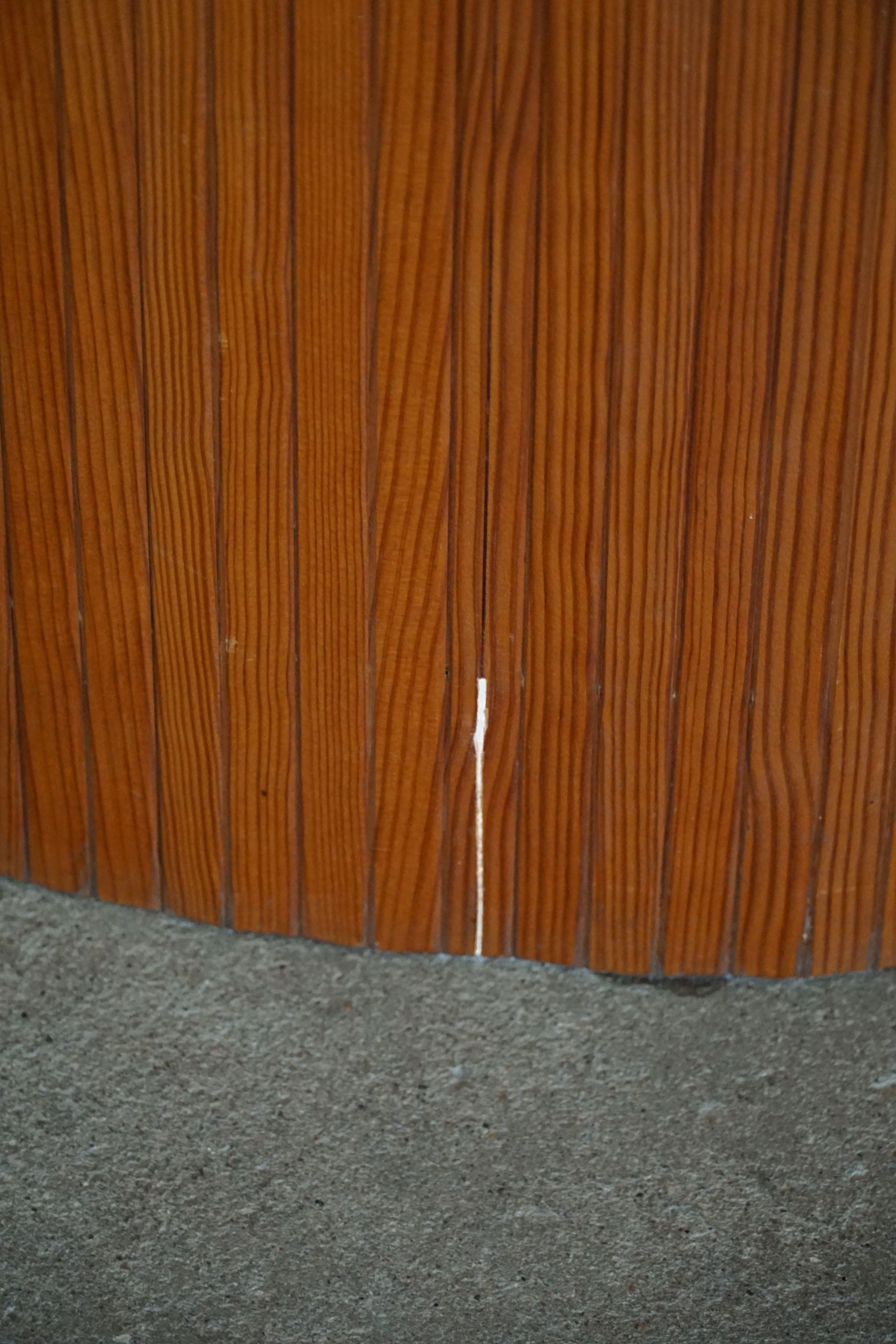 French Art Deco Tambour Room Divider in Patinated Pine by Jomaine Baumann, 1930s 6