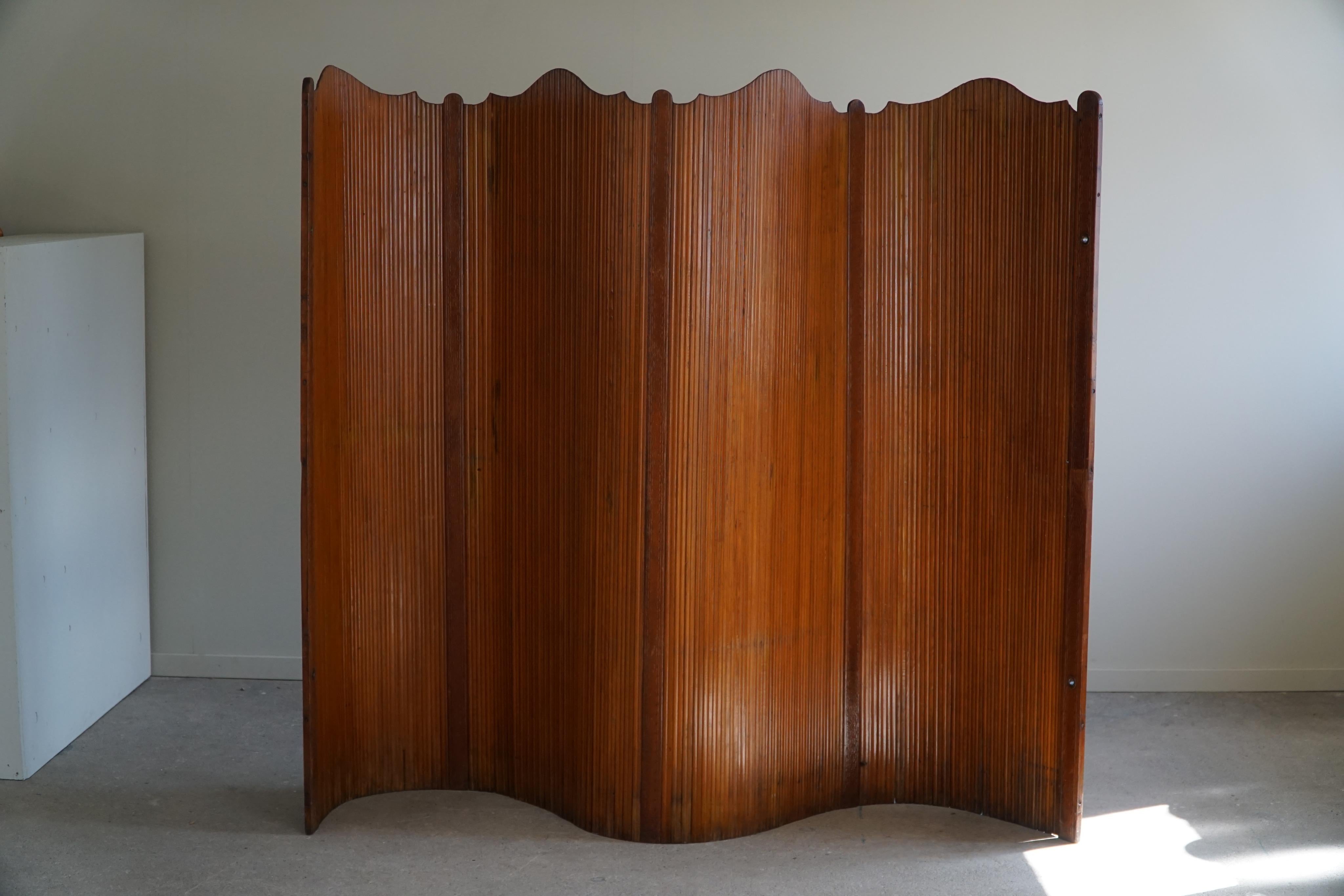 French Art Deco Tambour Room Divider in Pine, 1930s 12