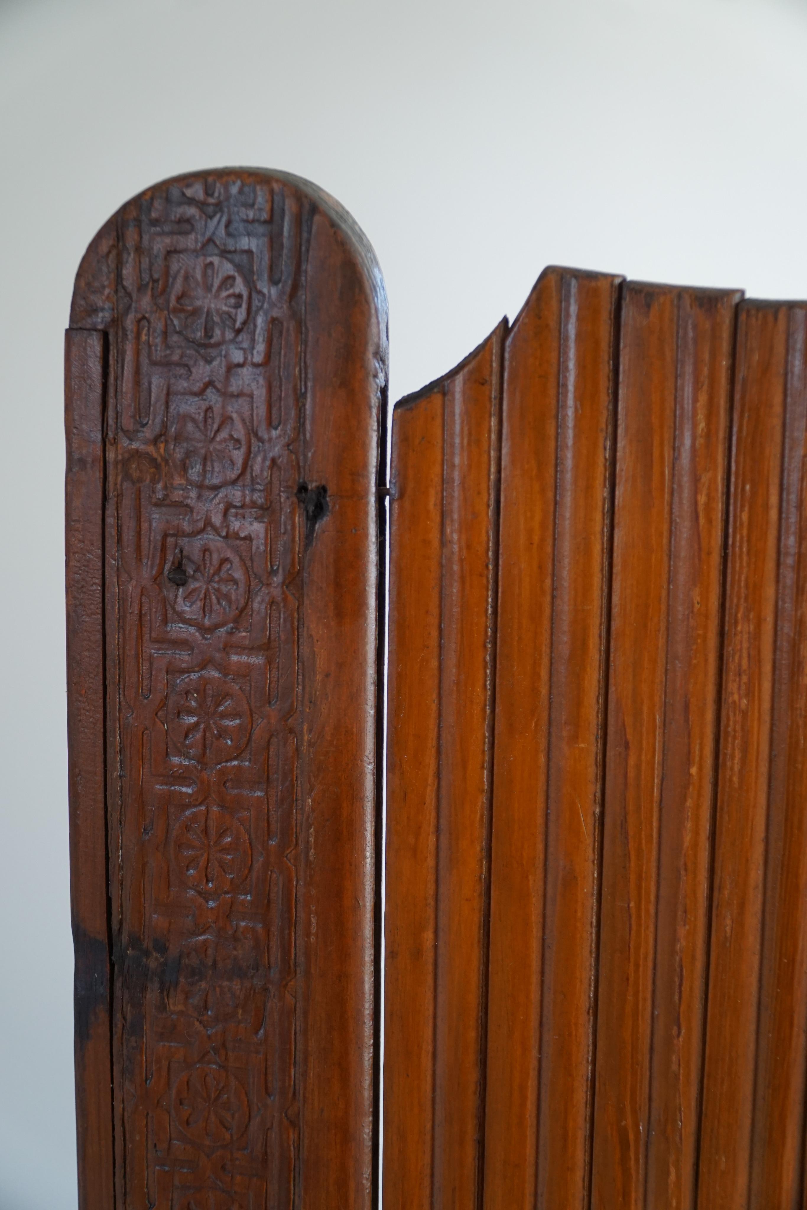 French Art Deco Tambour Room Divider in Pine, 1930s 14