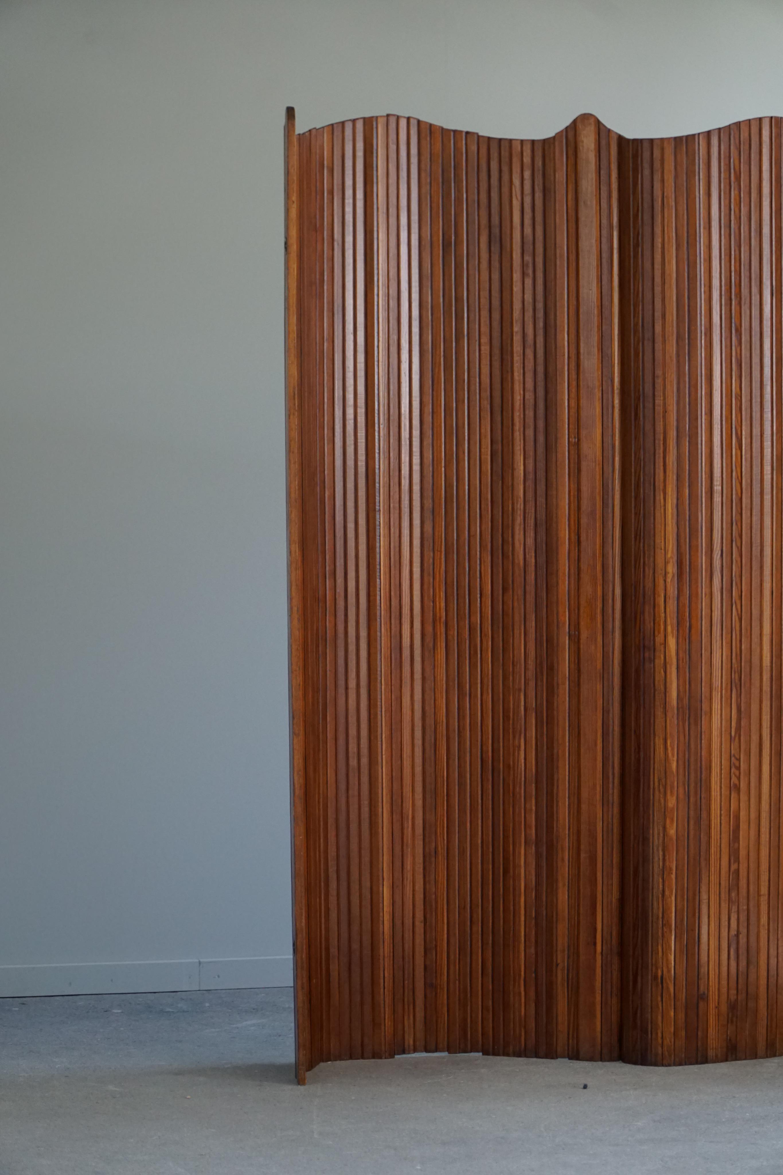 French Art Deco Tambour Room Divider in Pine, Attributed Jomaine Baumann, 1930s 6