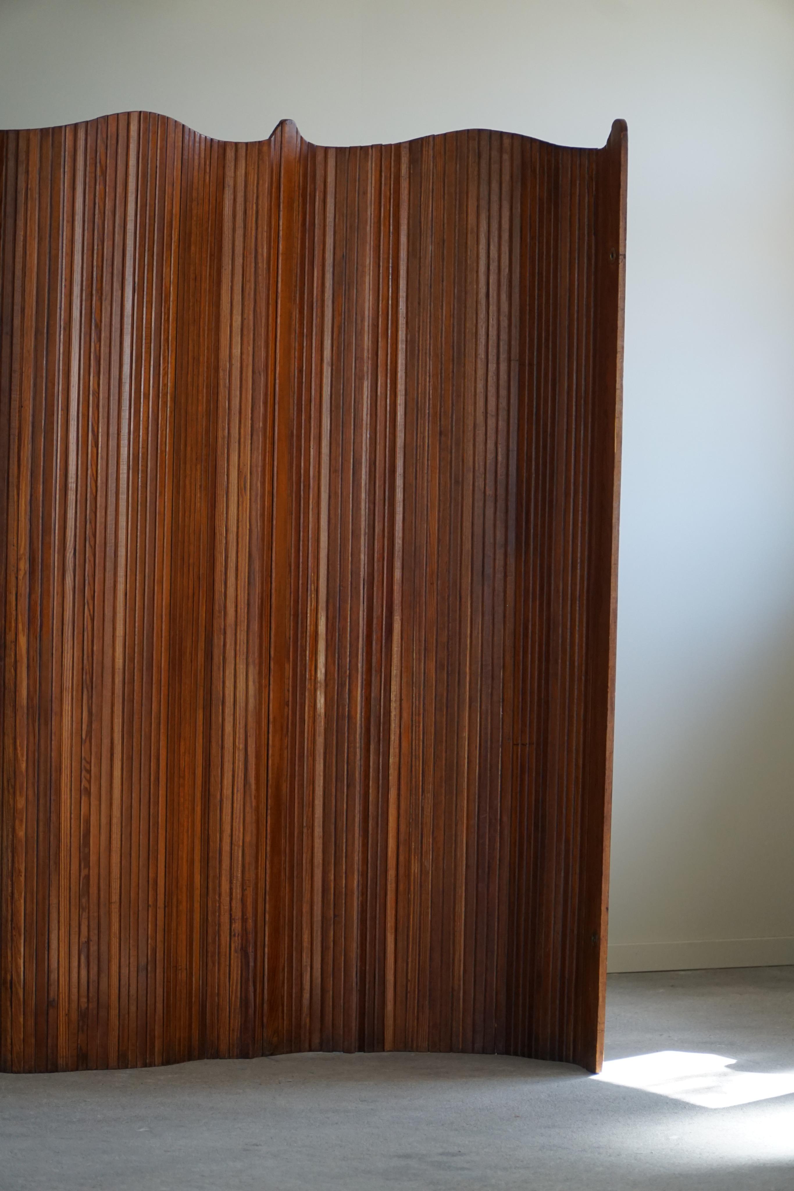 French Art Deco Tambour Room Divider in Pine, Attributed Jomaine Baumann, 1930s 7
