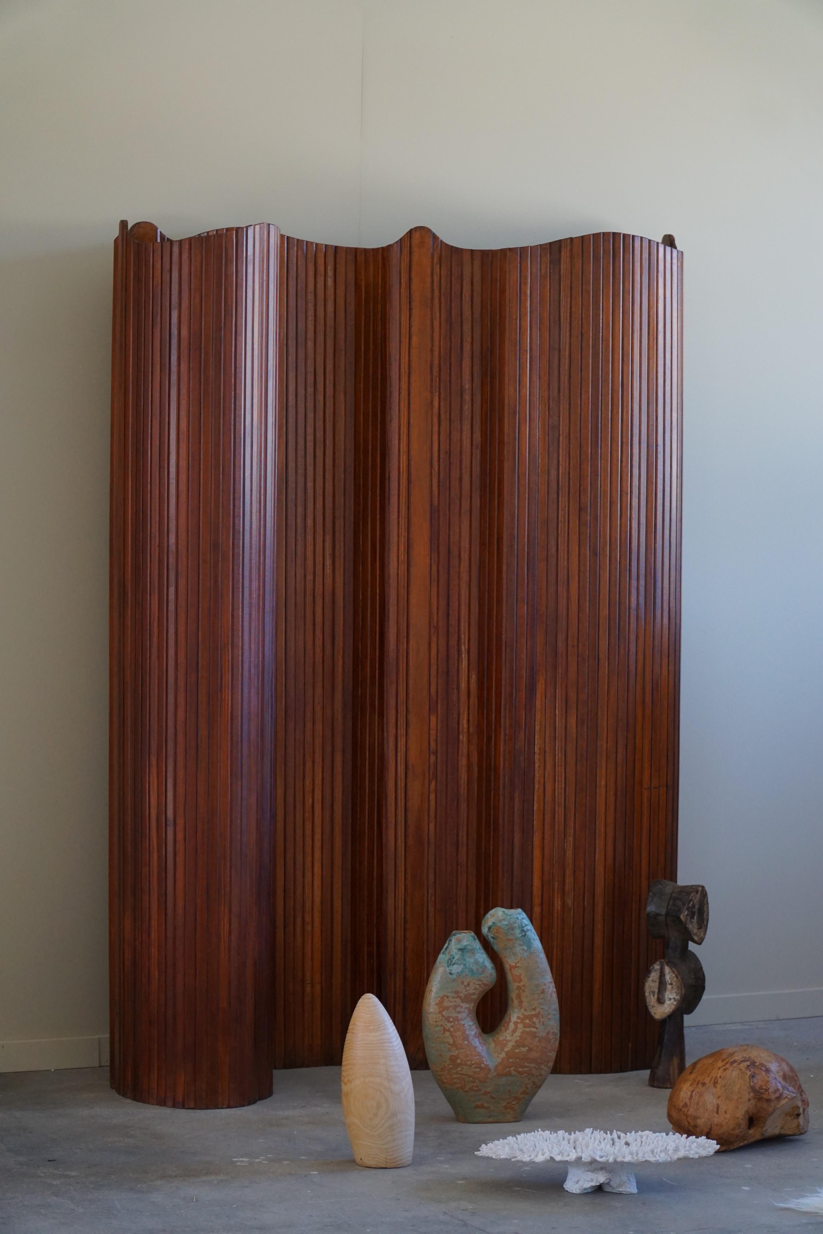 French Art Deco Tambour Room Divider in Pine, Attributed Jomaine Baumann, 1930s 1