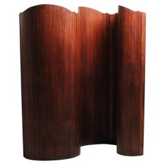 French Art Deco tambour screen room divider in Pine 1930’s attributed Baumman
