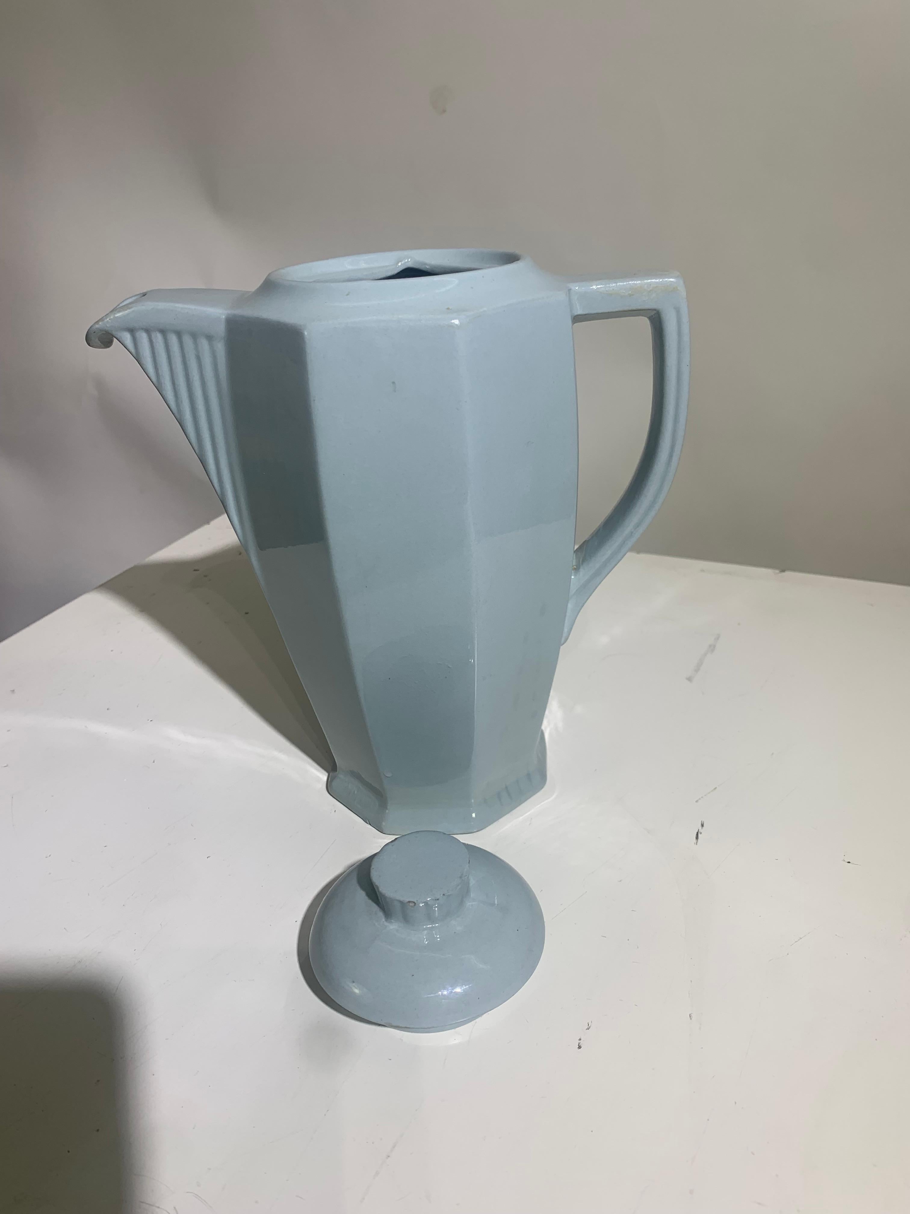 French Art Deco Tea Pot « Bec Verseur » Signed Longwy In Excellent Condition For Sale In Beirut, LB