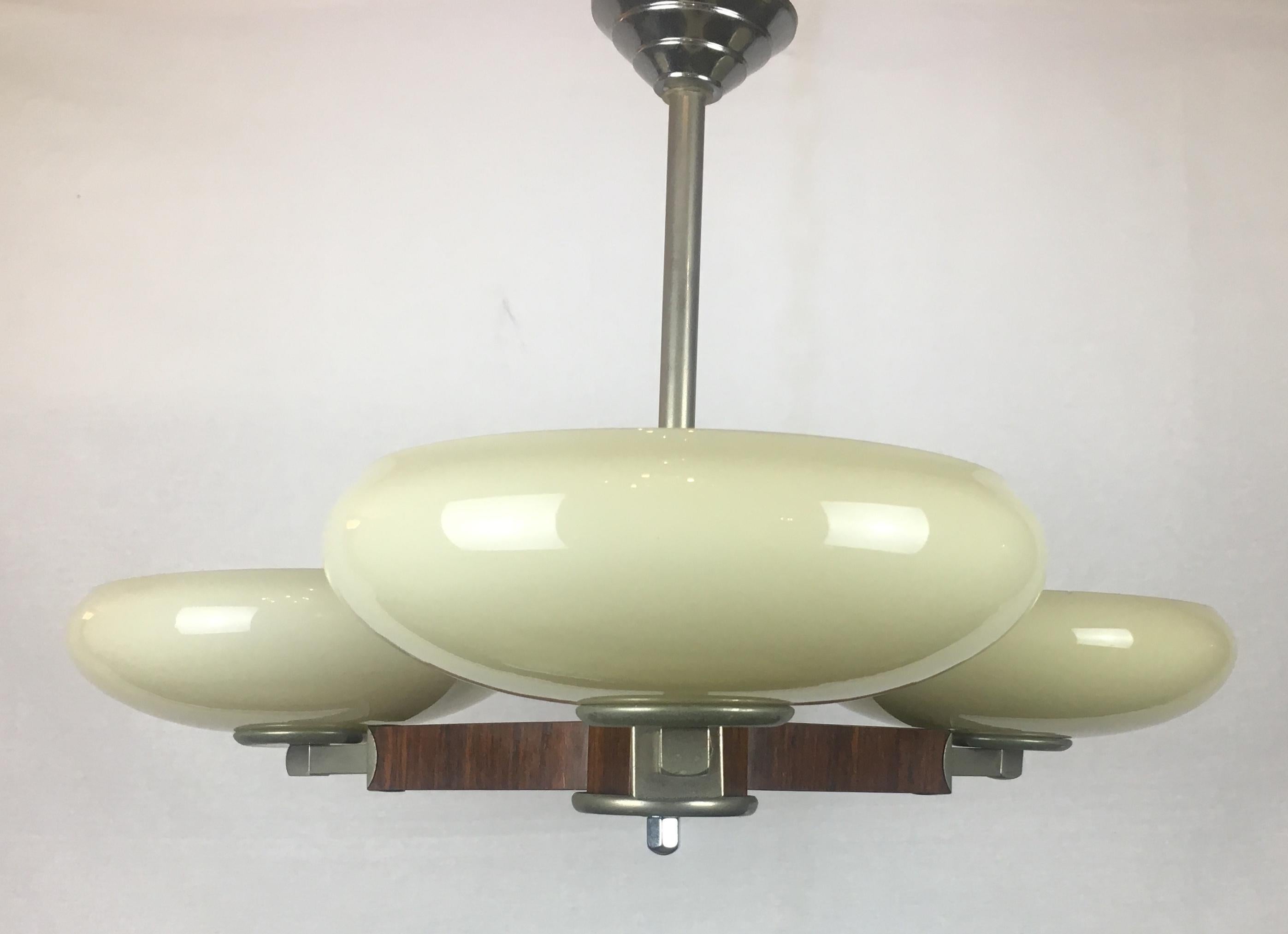 French Art Deco Three-Arm Chandelier 3