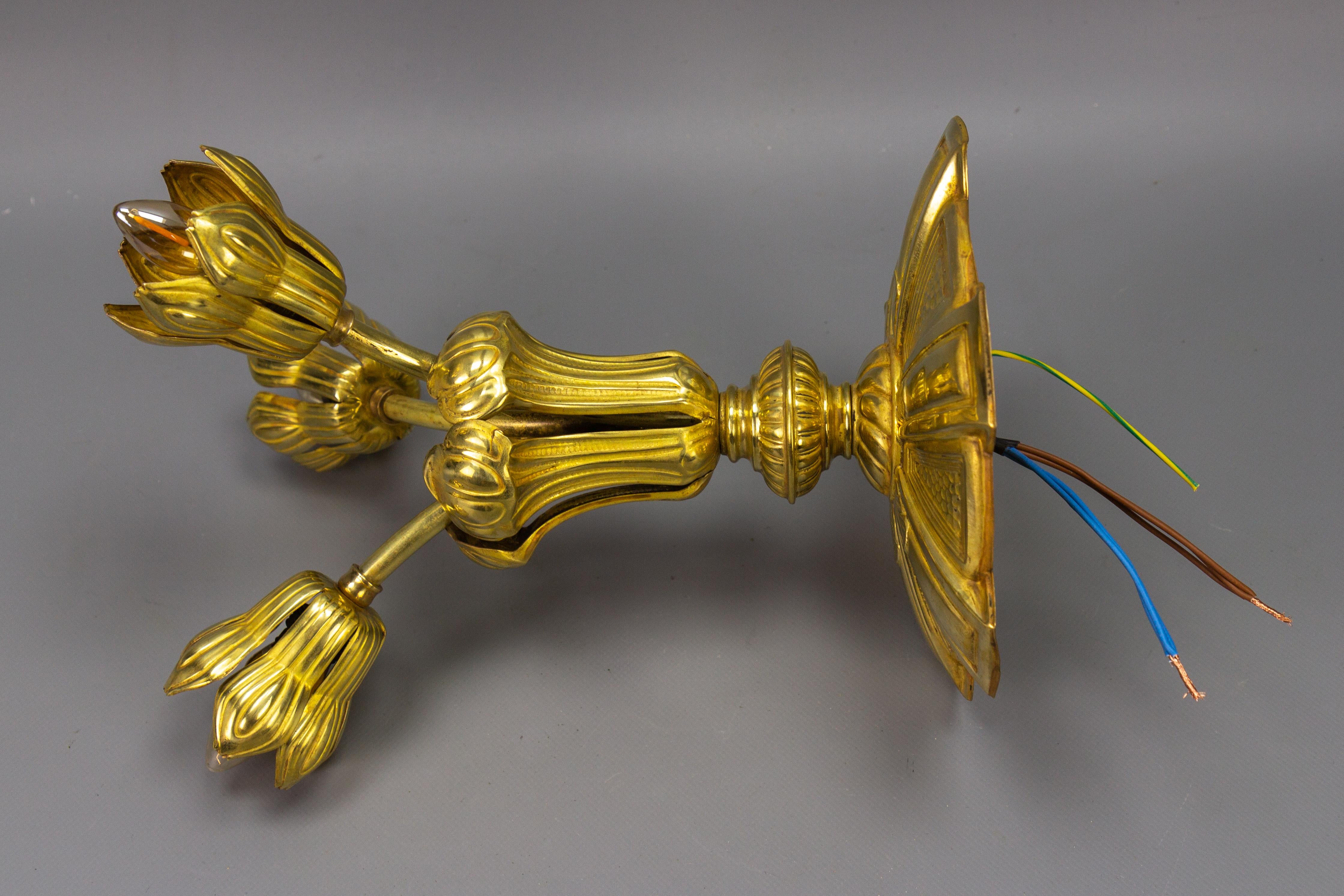  French Art Deco Three-Light Brass Ceiling Light Fixture, 1920s For Sale 16