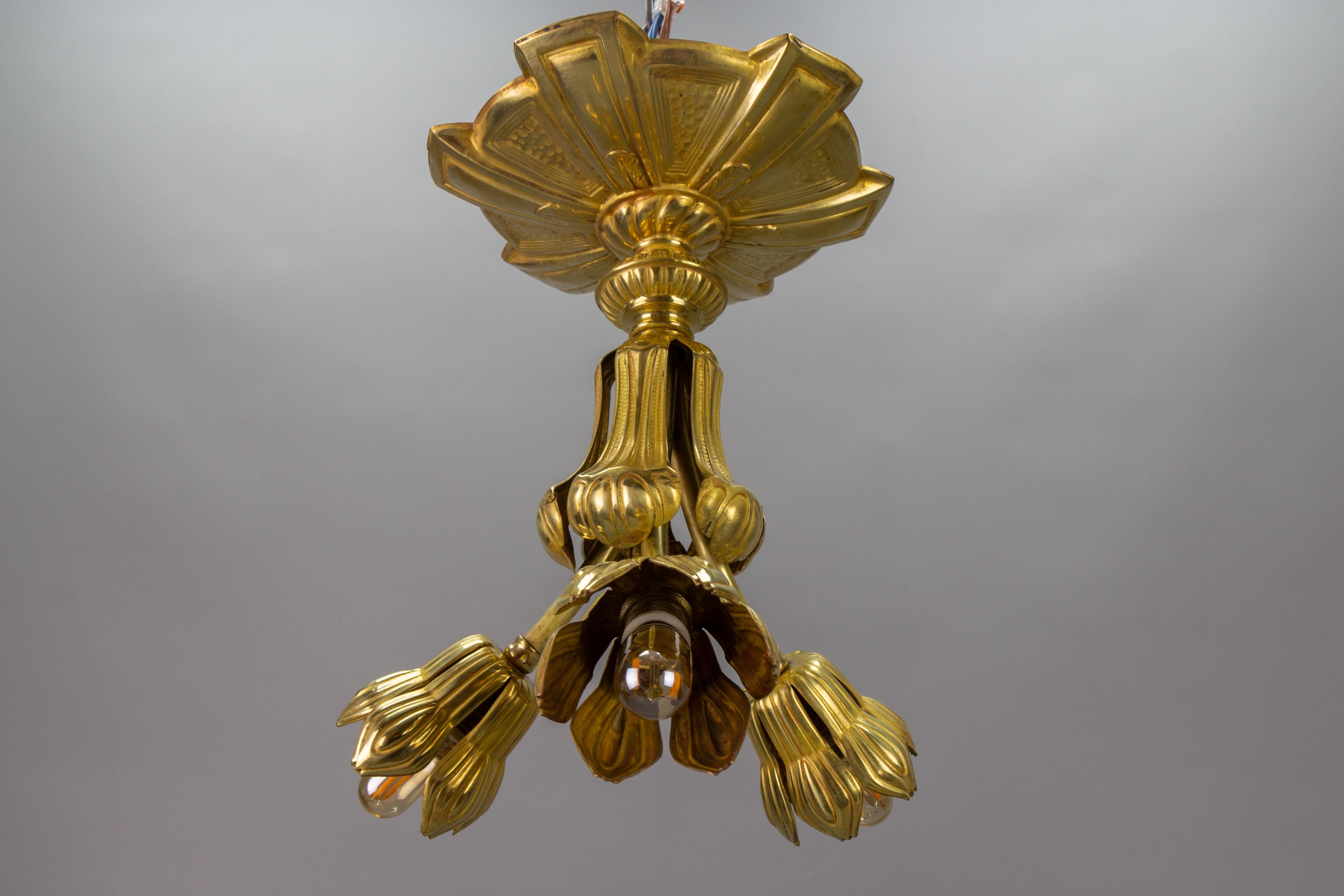  French Art Deco Three-Light Brass Ceiling Light Fixture, 1920s For Sale 4