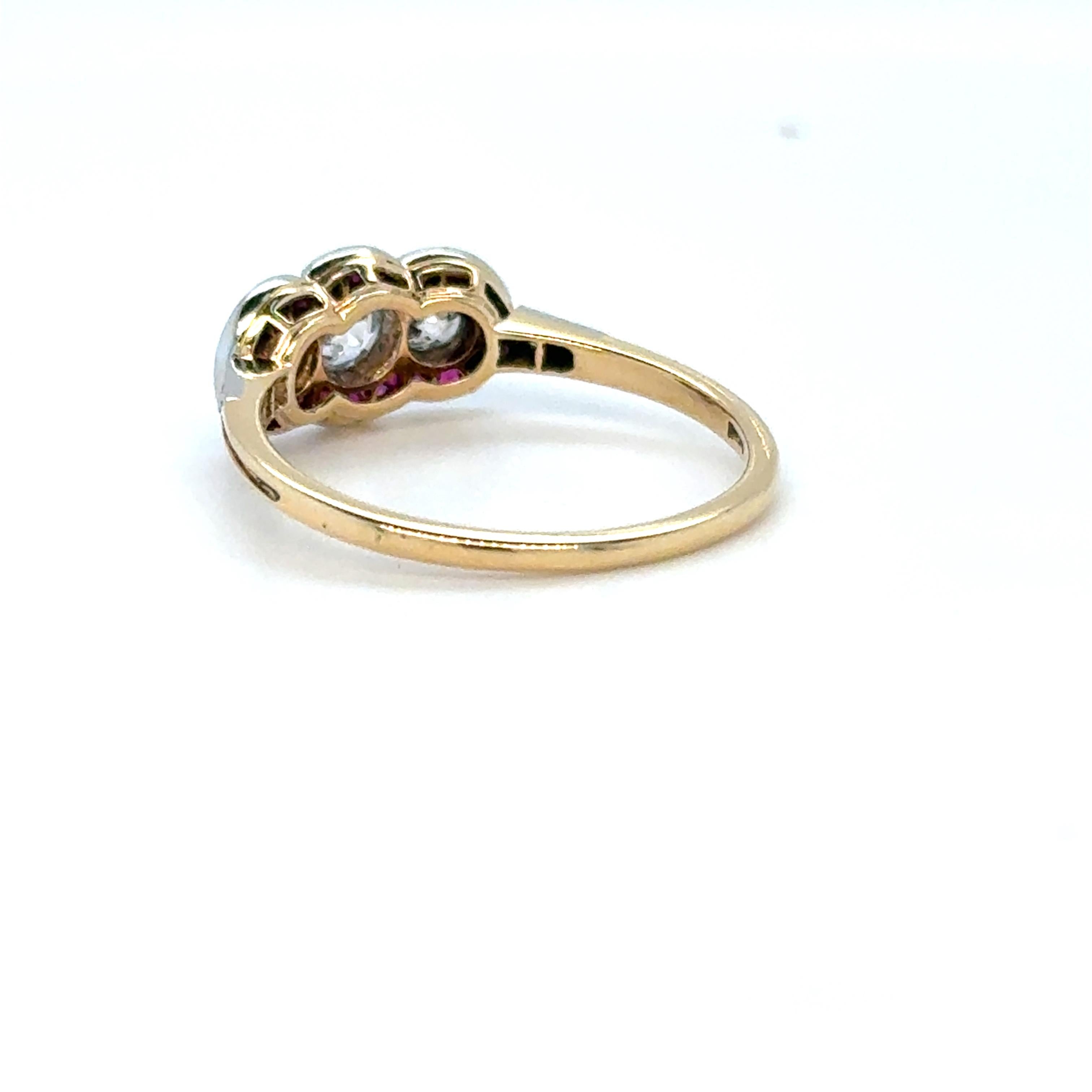 French Art Deco Three-Stone Diamond and Ruby Ring Platinum & Yellow Gold For Sale 8