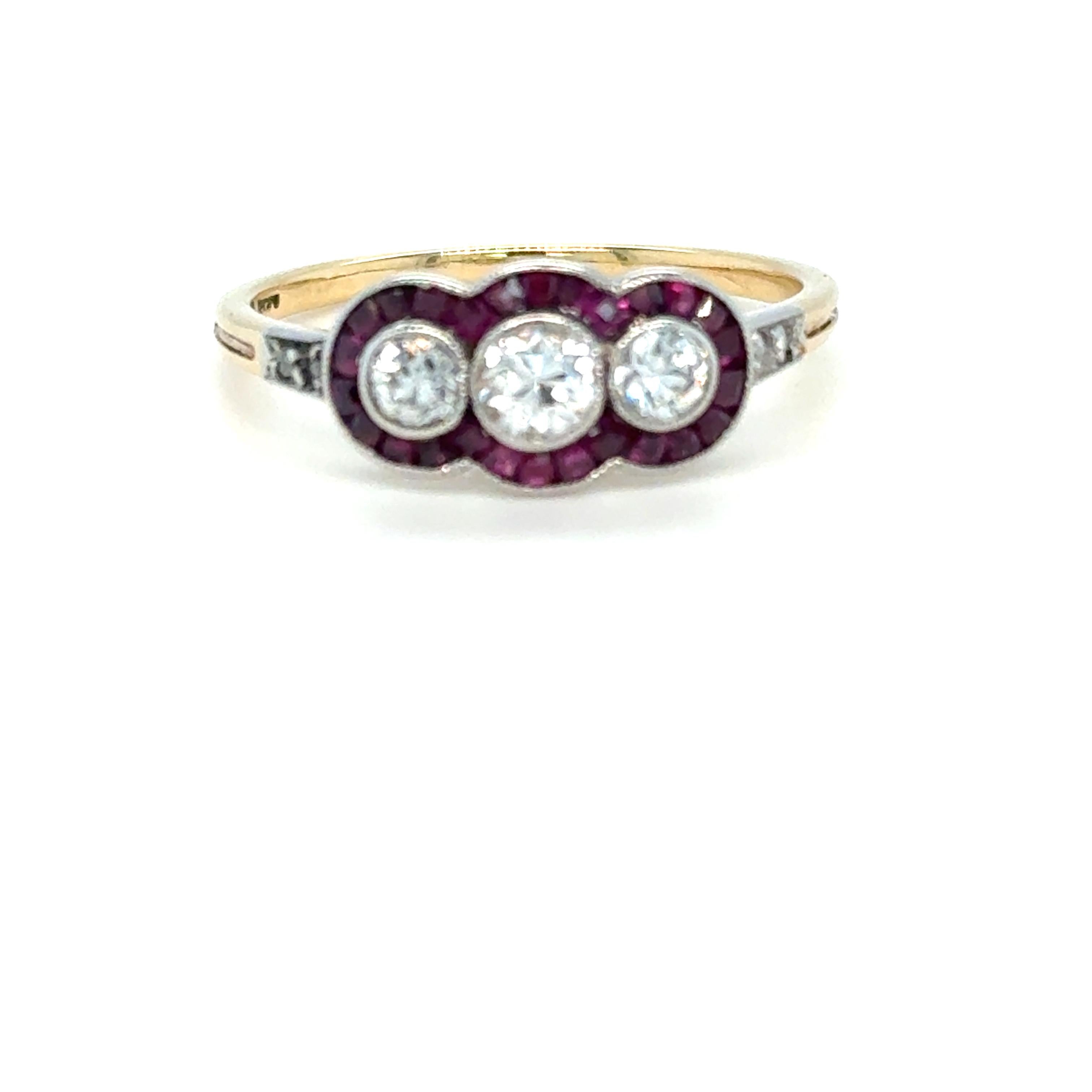 French Art Deco Three-Stone Diamond and Ruby Ring Platinum & Yellow Gold For Sale 9