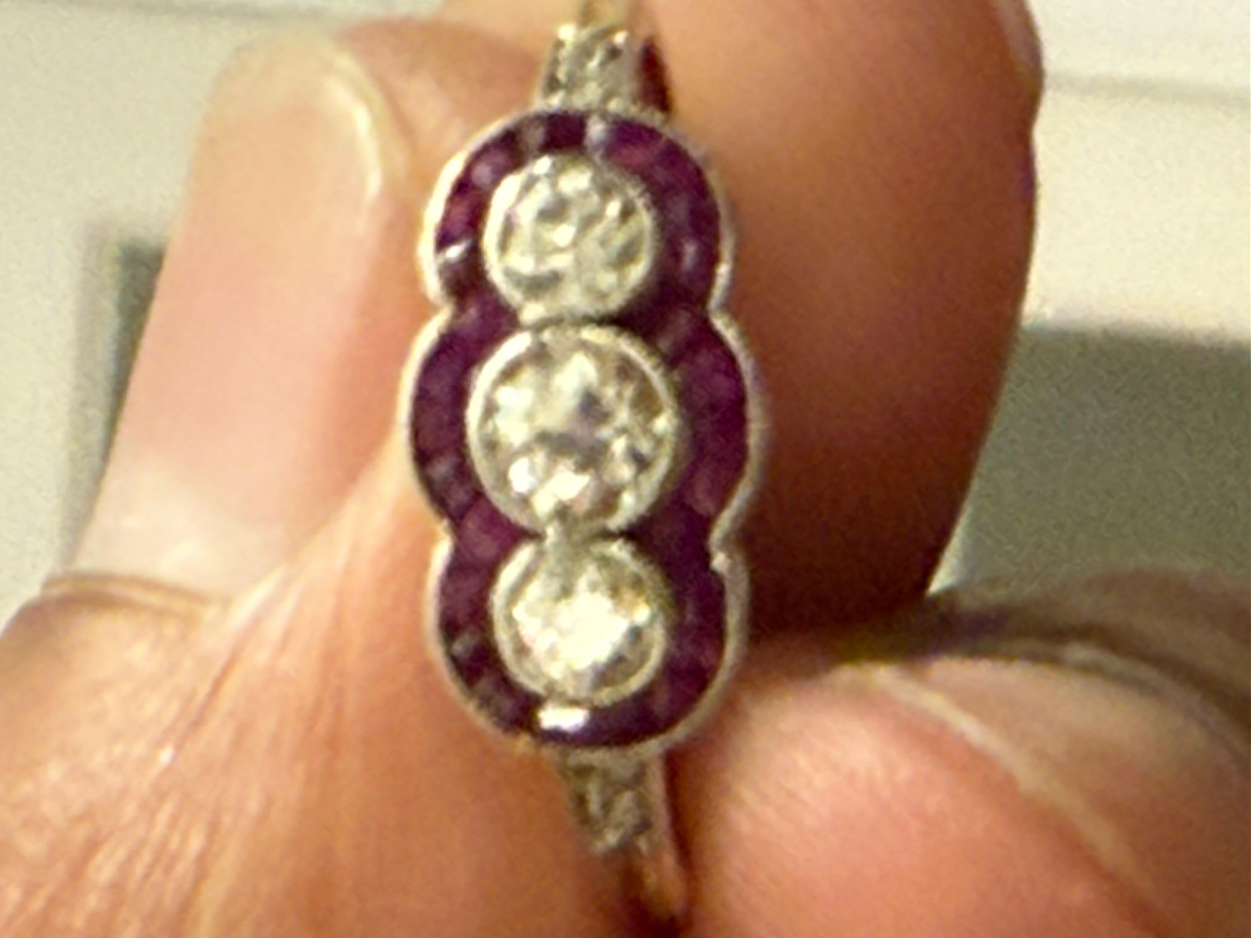 French Art Deco Three-Stone Diamond and Ruby Ring Platinum & Yellow Gold For Sale 14