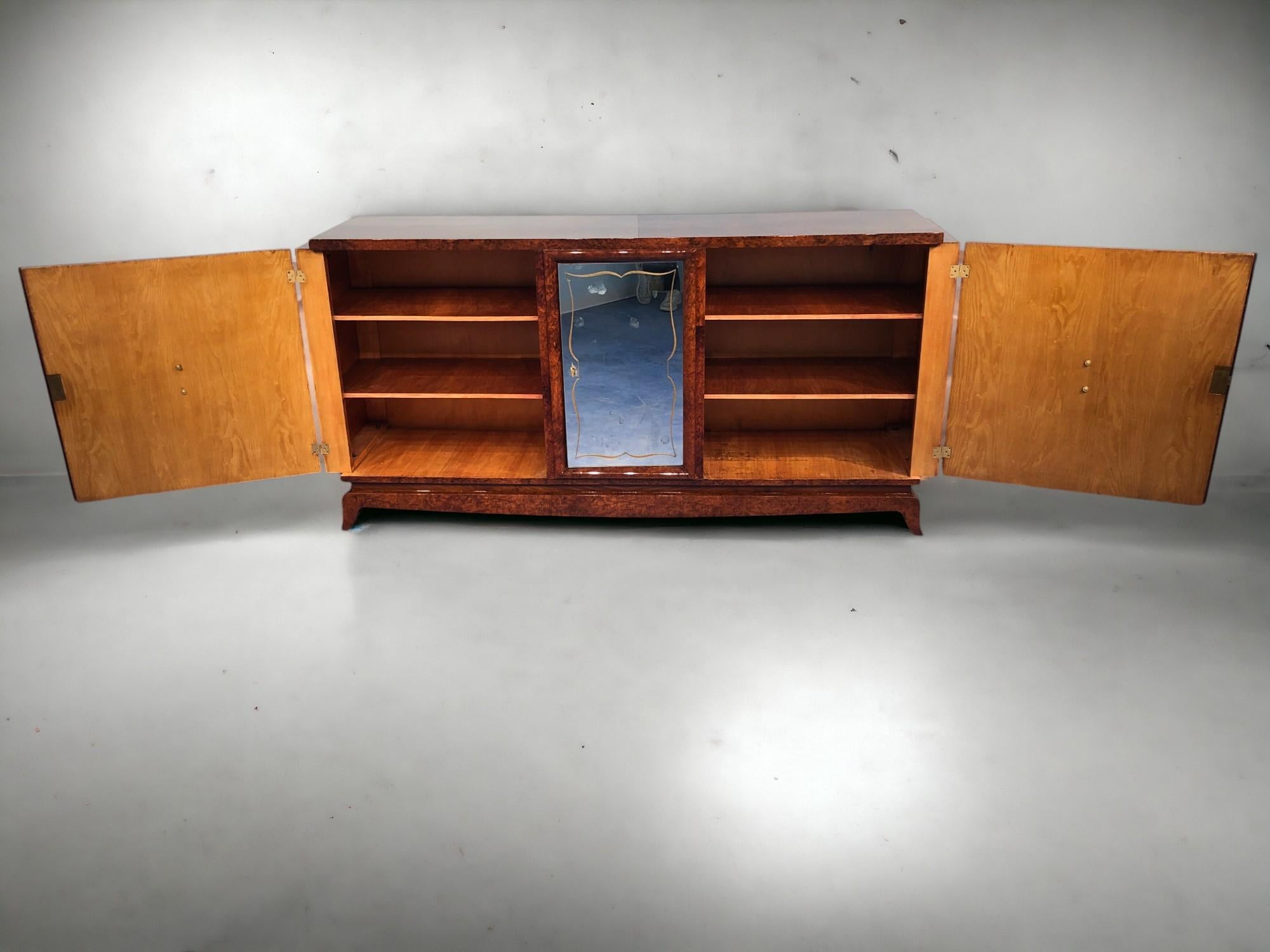 Enfilade Art Déco français en thuya, années 1940 en vente 6