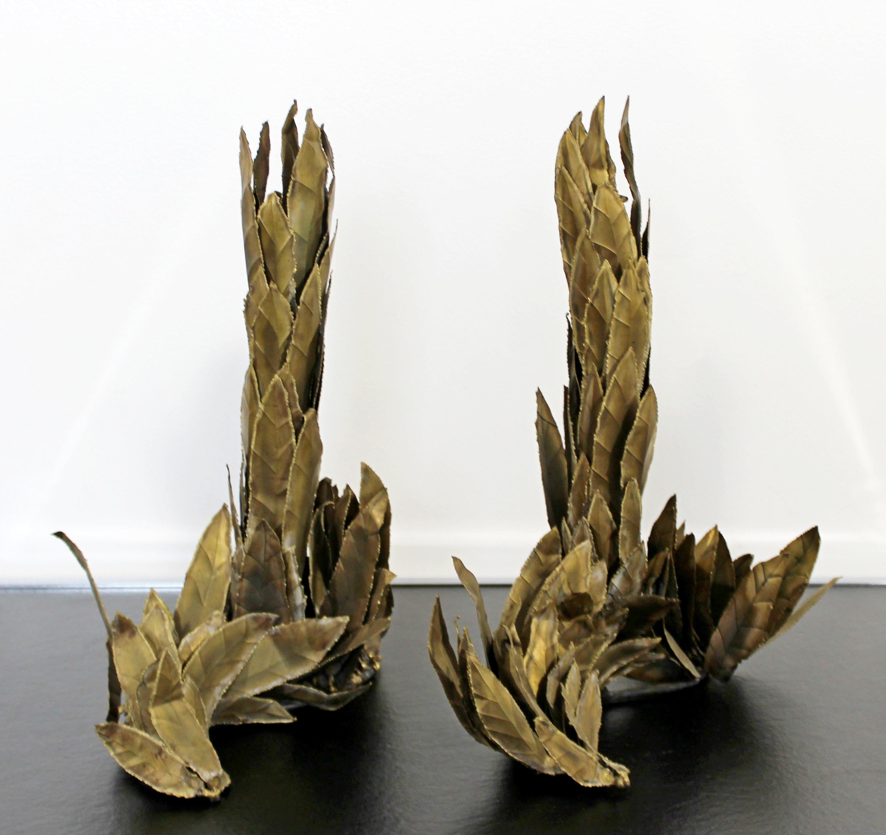 French Art Deco Torch Cut Brass Leaf Motif Pair of Table Sculptures In Good Condition In Keego Harbor, MI