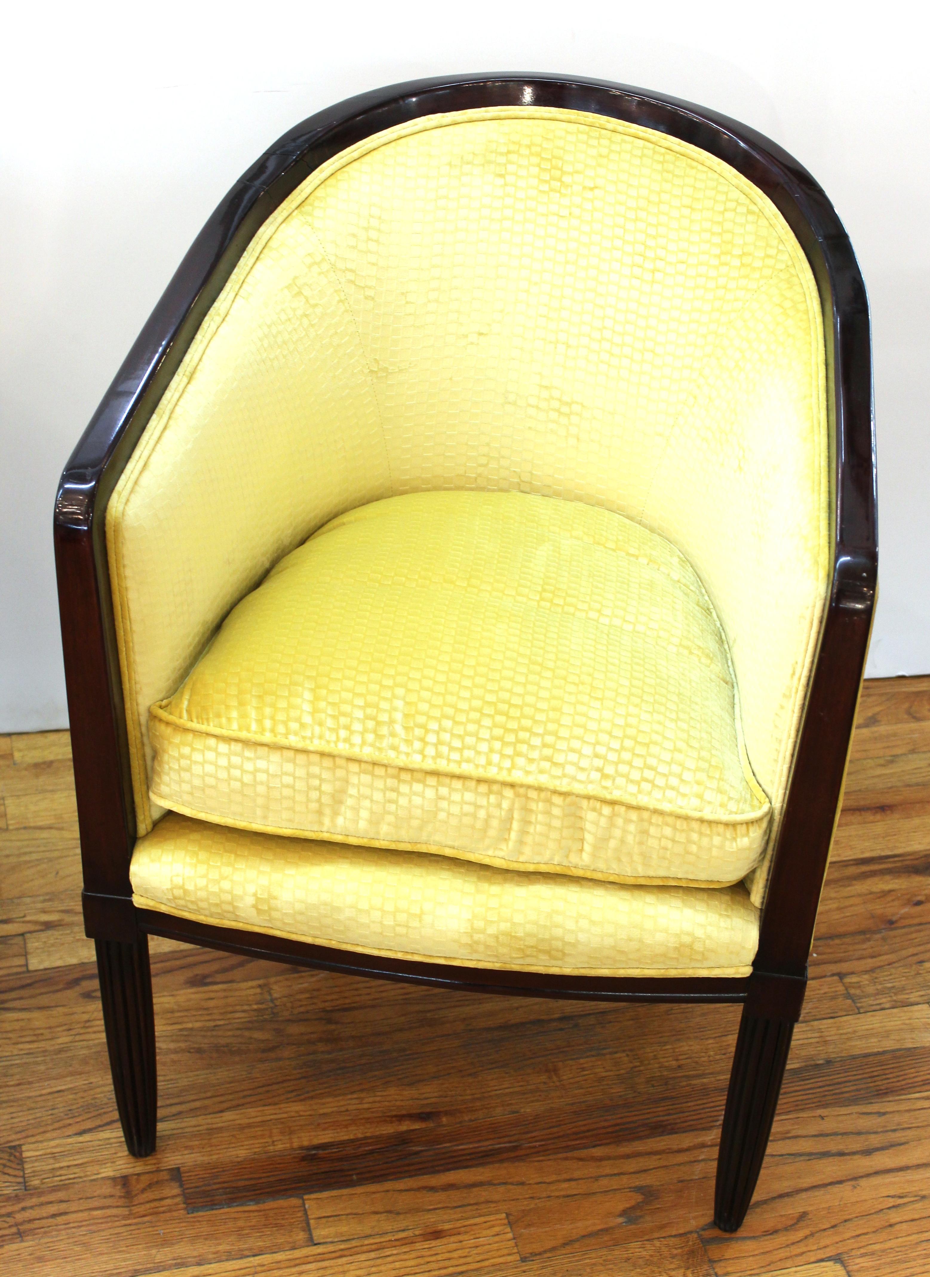 French Art Deco Tub Chairs in Velvet Upholstery In Good Condition In New York, NY