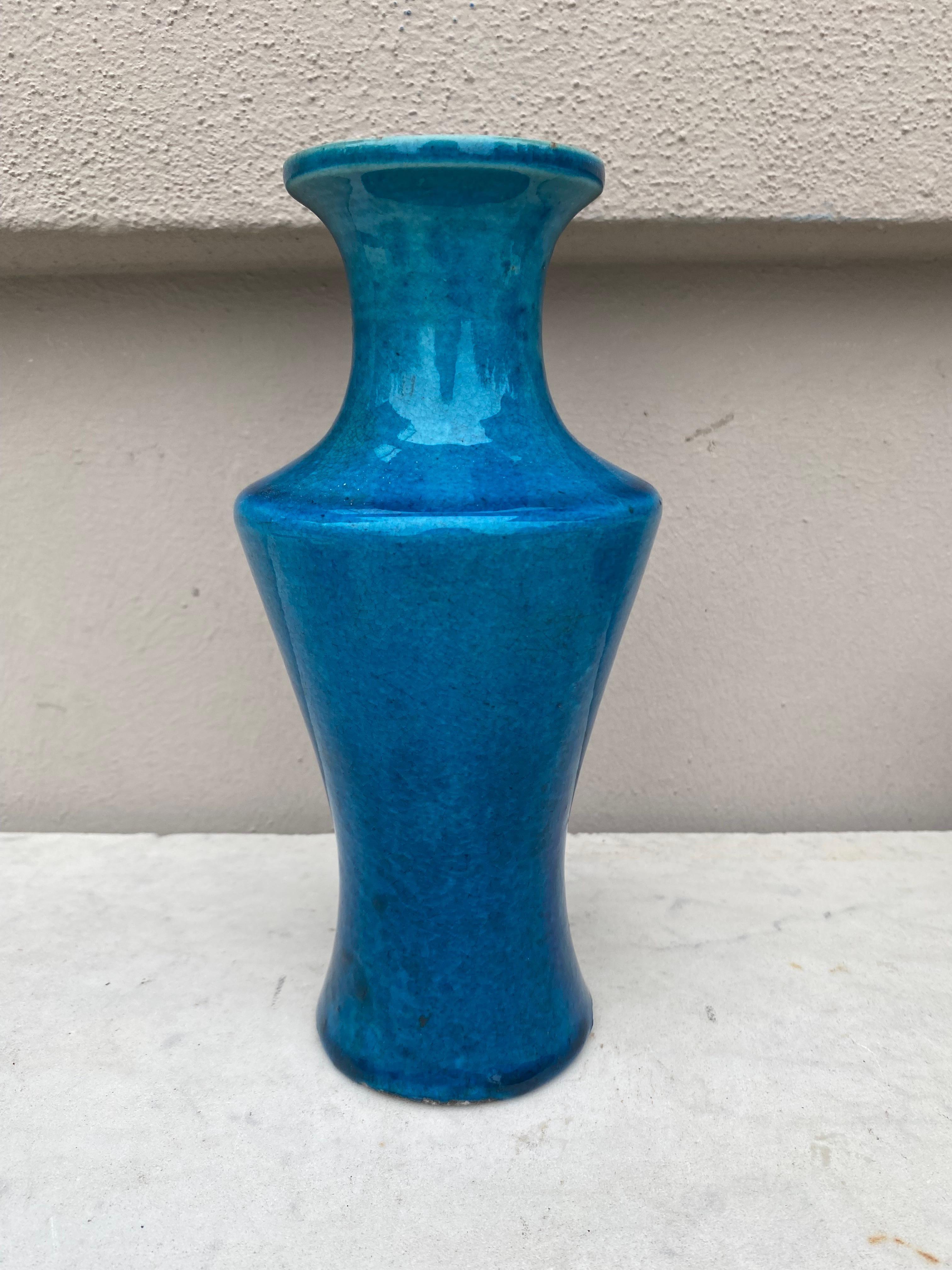 Vase Art Déco Turquoise Lachenal.
Hauteur / 8,3 pouces.
    
