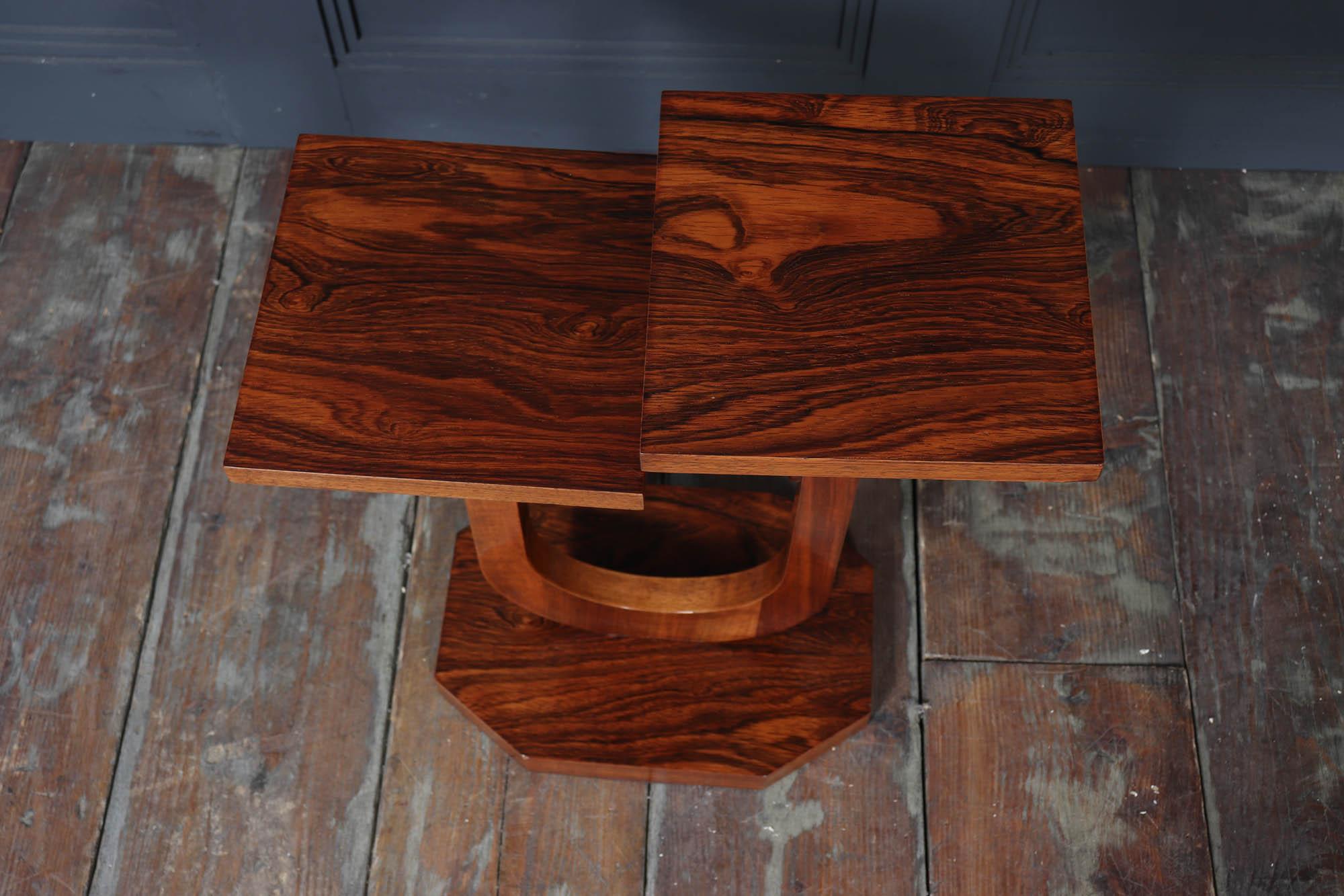 Début du 20ème siècle Table à deux niveaux Art déco français en vente