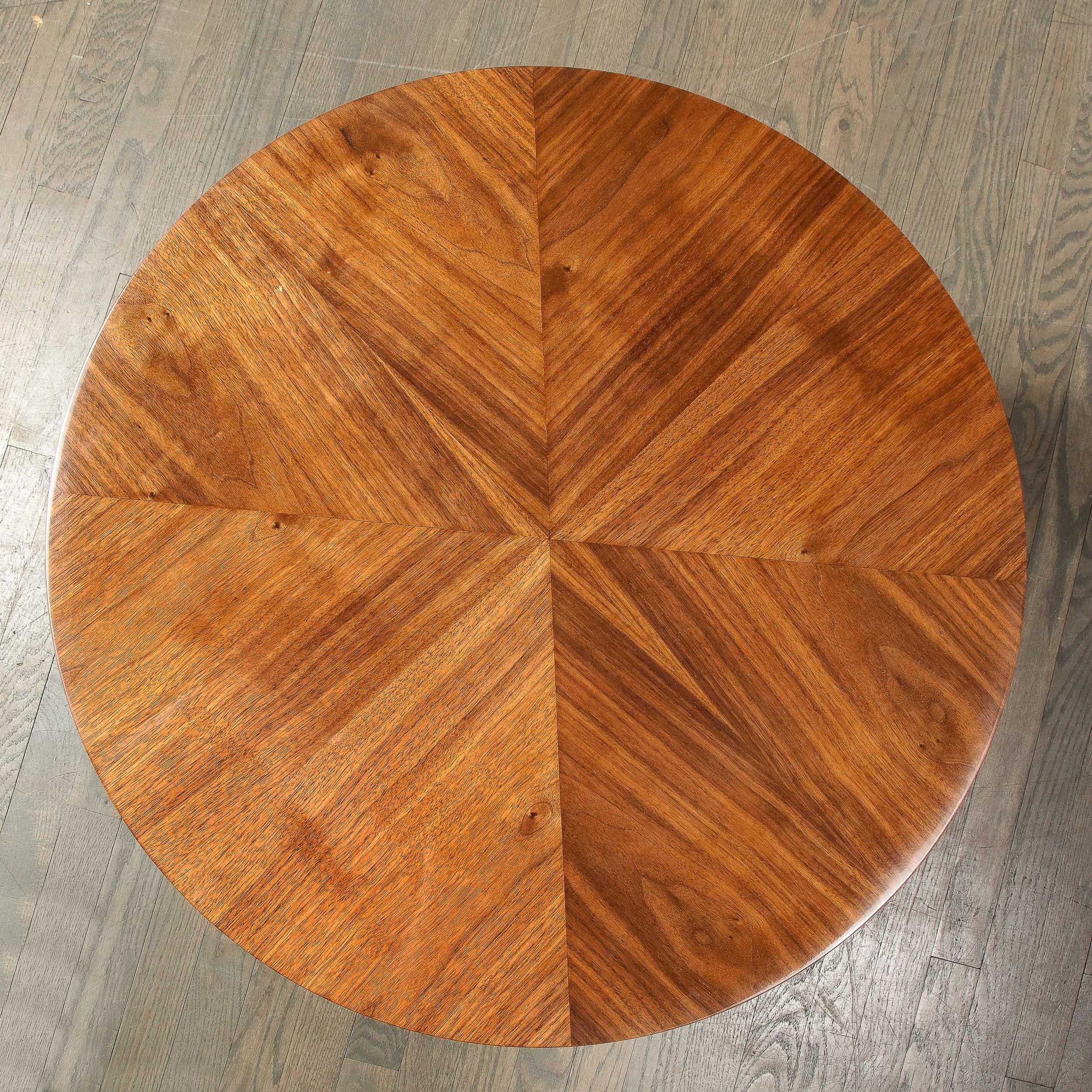 Zweistöckiger Gueridon-Tisch aus Nussbaumholz und schwarzem Lack im französischen Art déco-Stil, Paar im Angebot 1