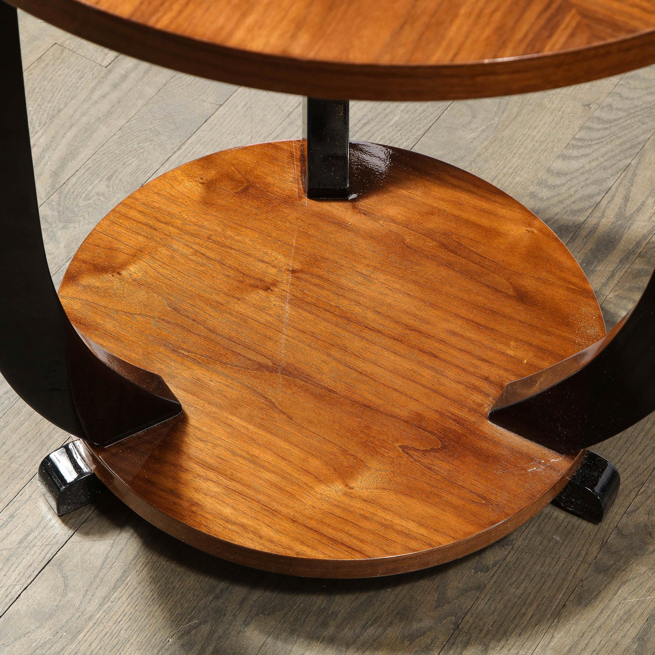 Zweistöckiger Gueridon-Tisch aus Nussbaumholz und schwarzem Lack im französischen Art déco-Stil, Paar im Angebot 3