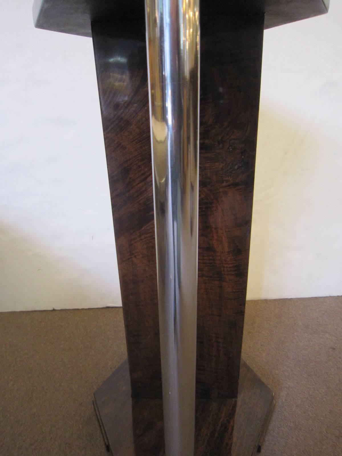 French Art Deco Unusual Diamond Shaped Walnut Side Table with Nickel Supports For Sale 2